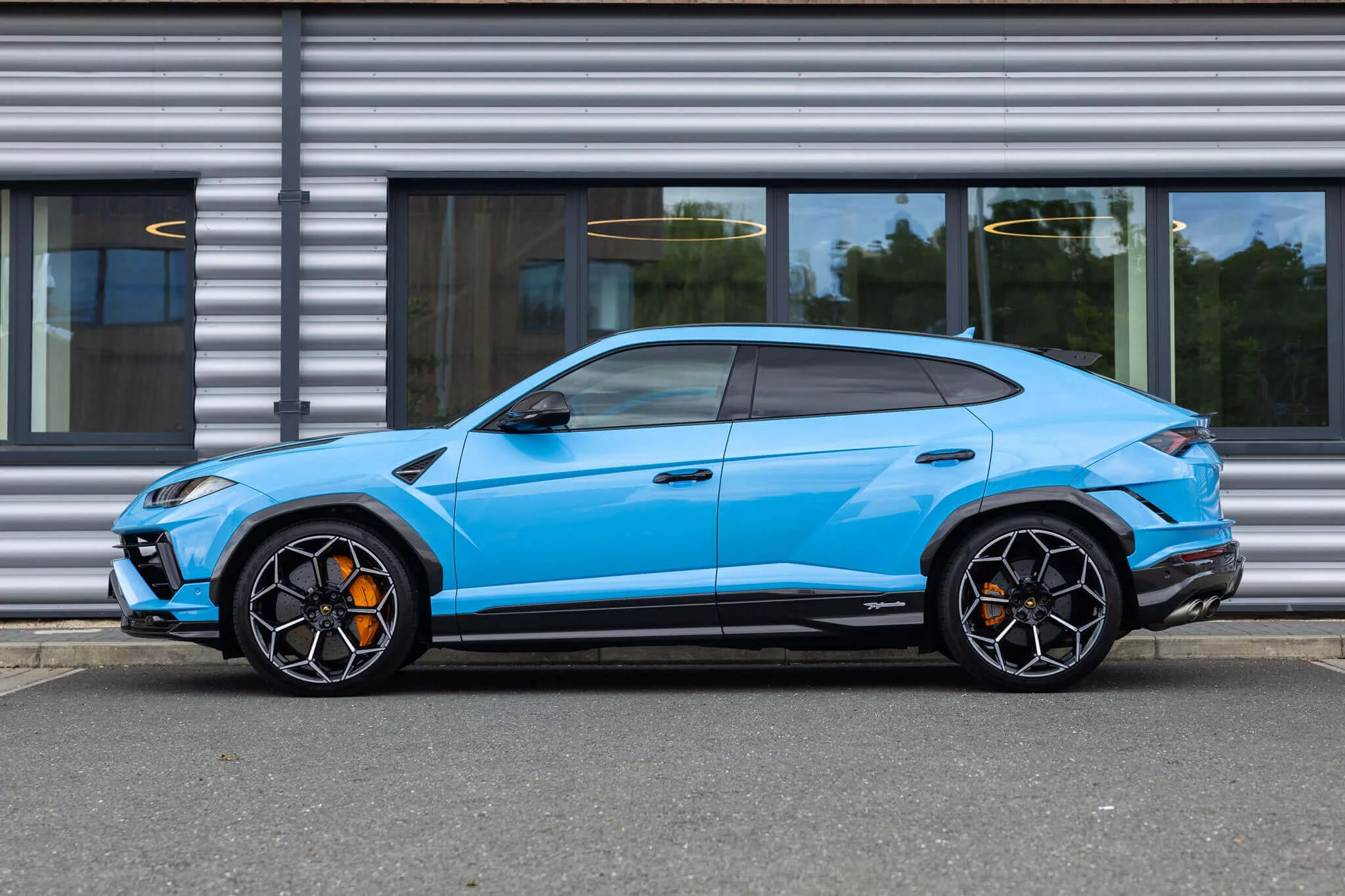 Blu Cepheus Lamborghini Urus