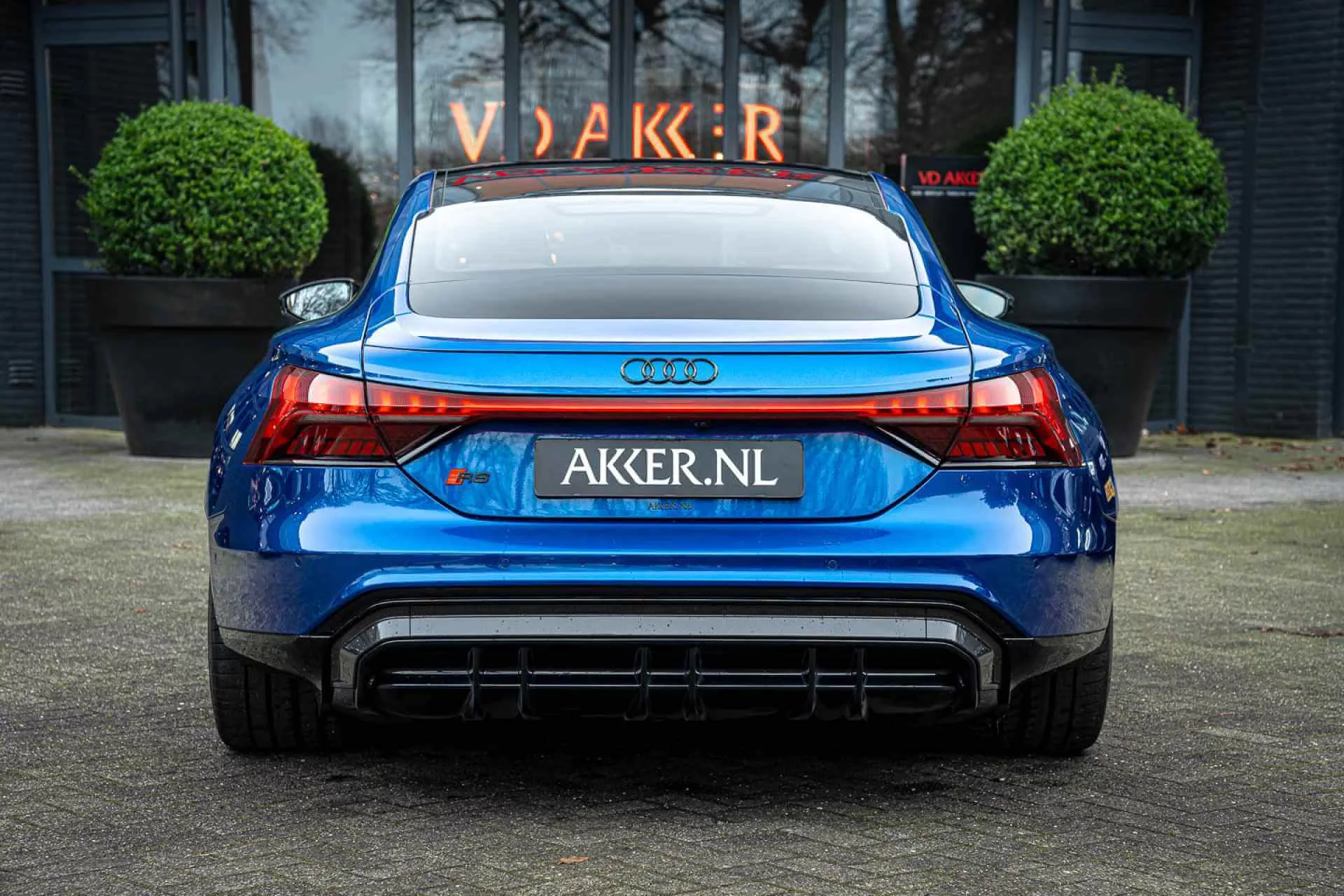 Sepang Blue Audi RS e-tron GT