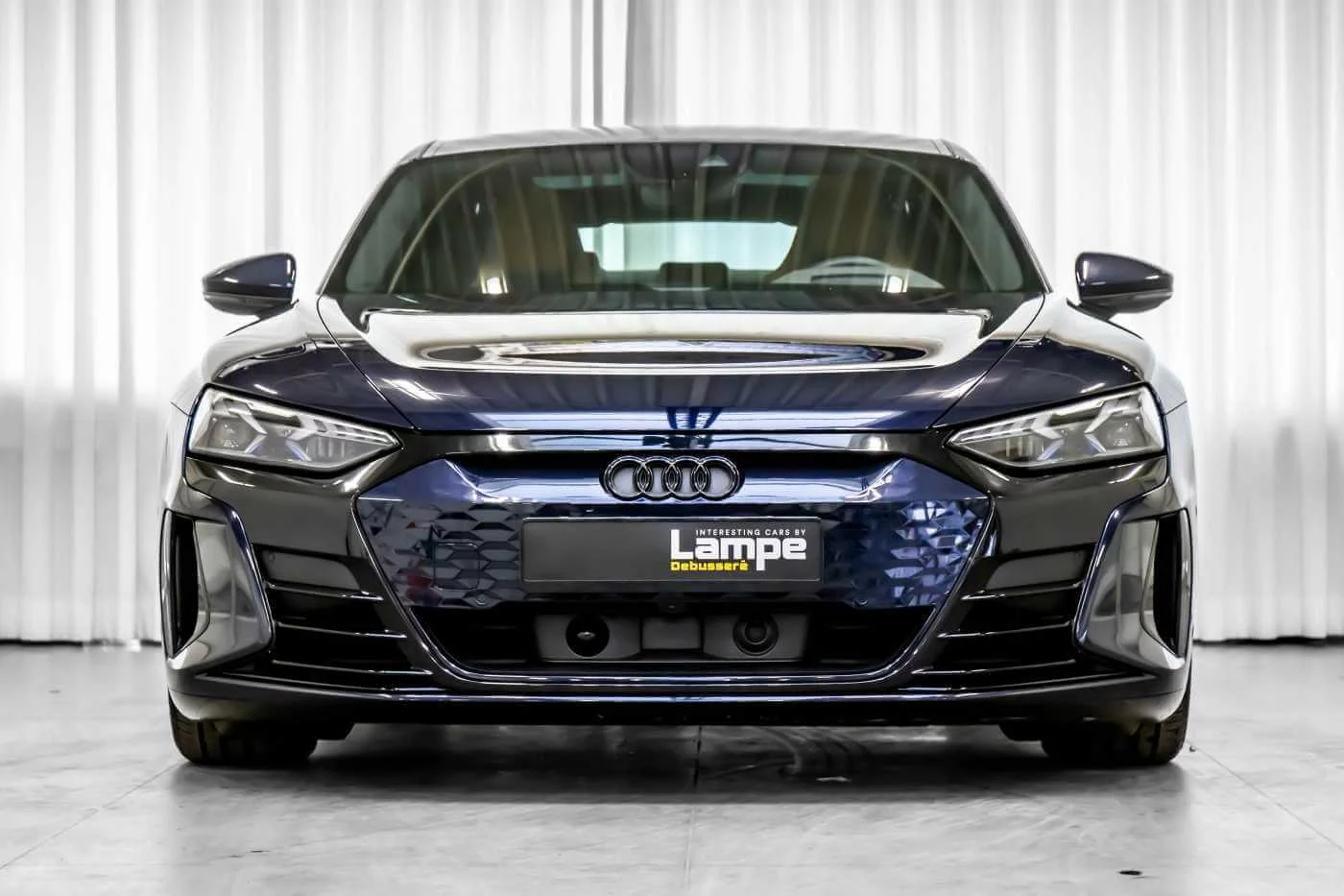 Night Blue Audi e-tron GT