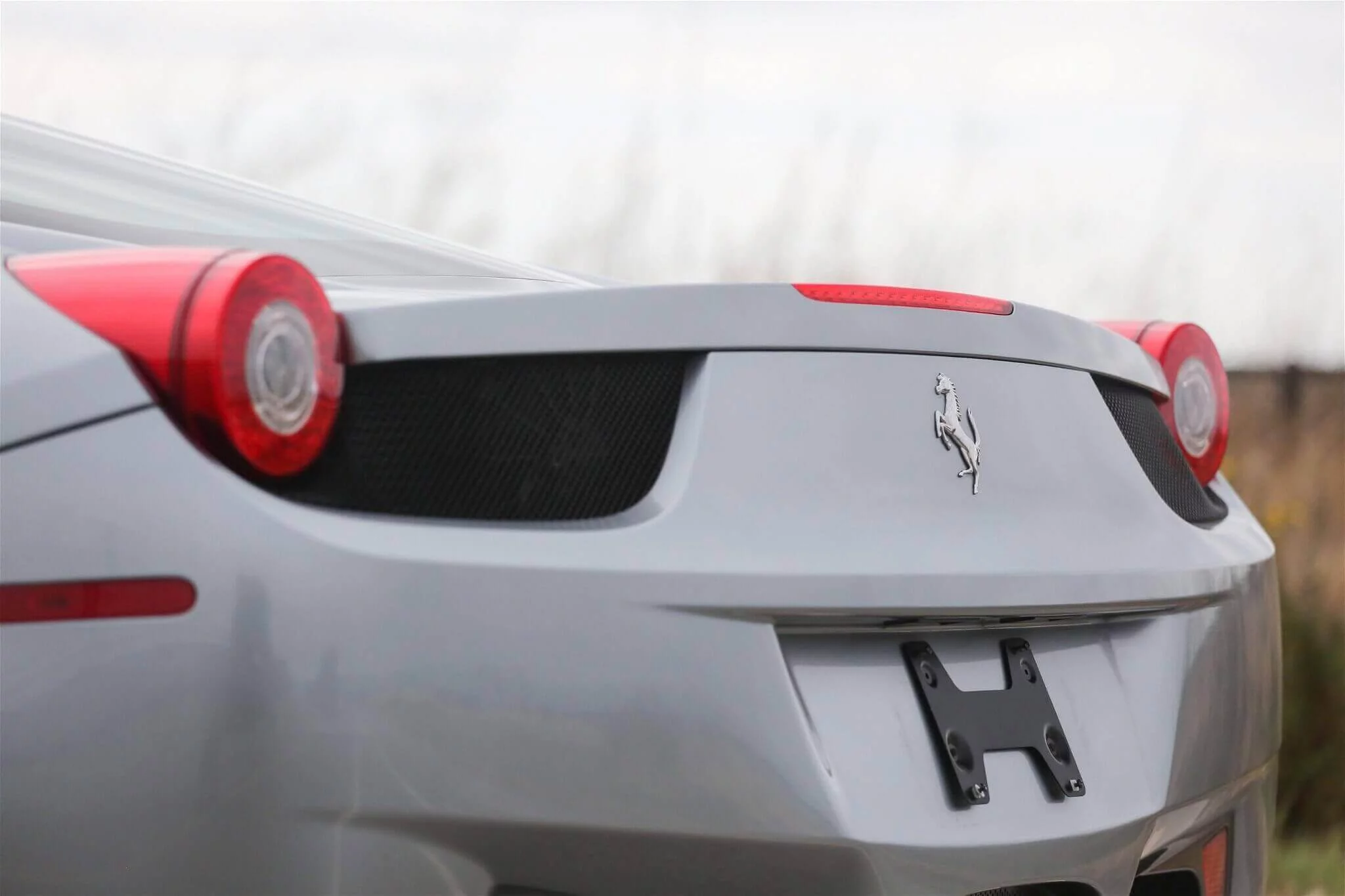 Grigio Titanio Ferrari 458