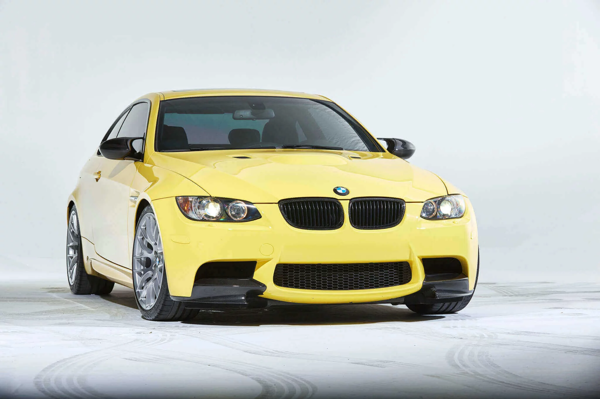 Dakar Yellow II BMW M3