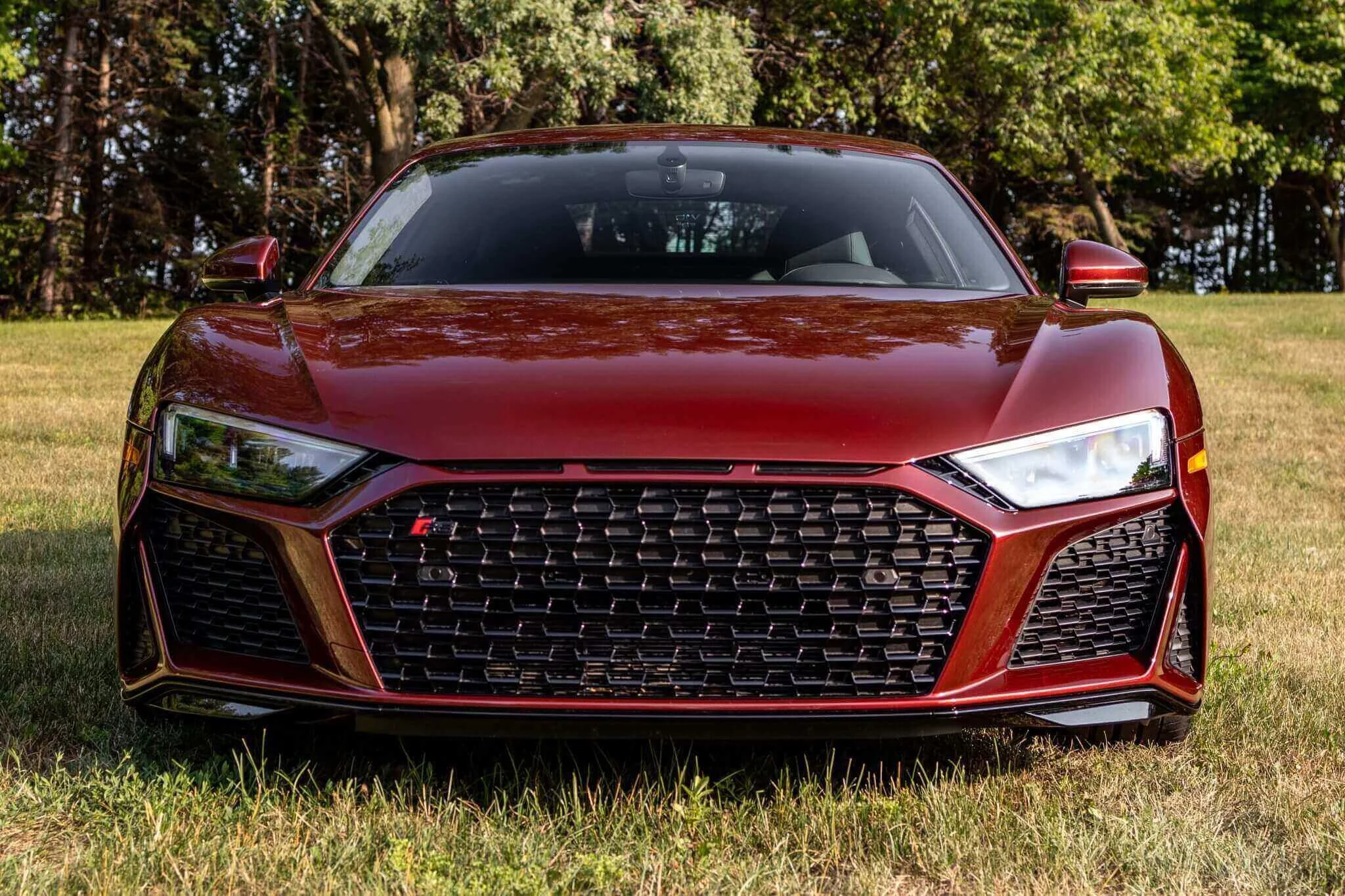 Rubino Red Audi R8