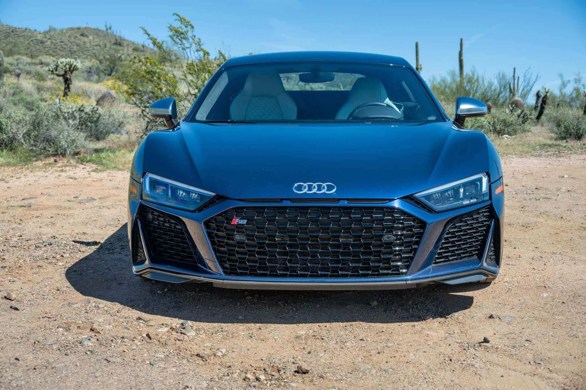 Mugello Blue Audi R8