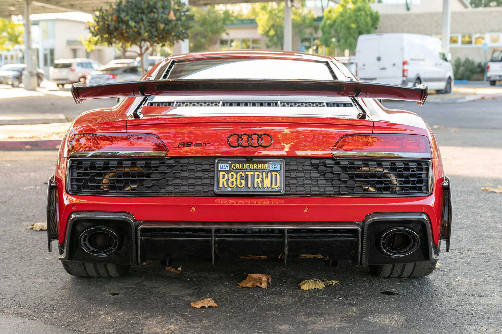 Tango Red Audi R8
