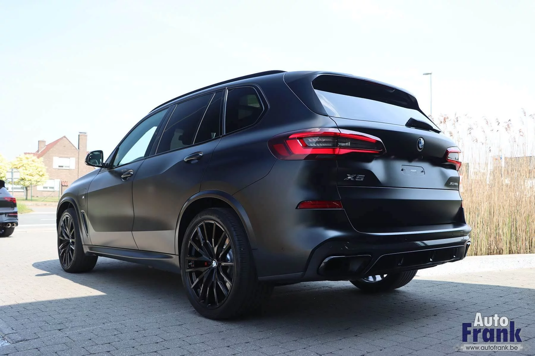 Frozen Black BMW X5