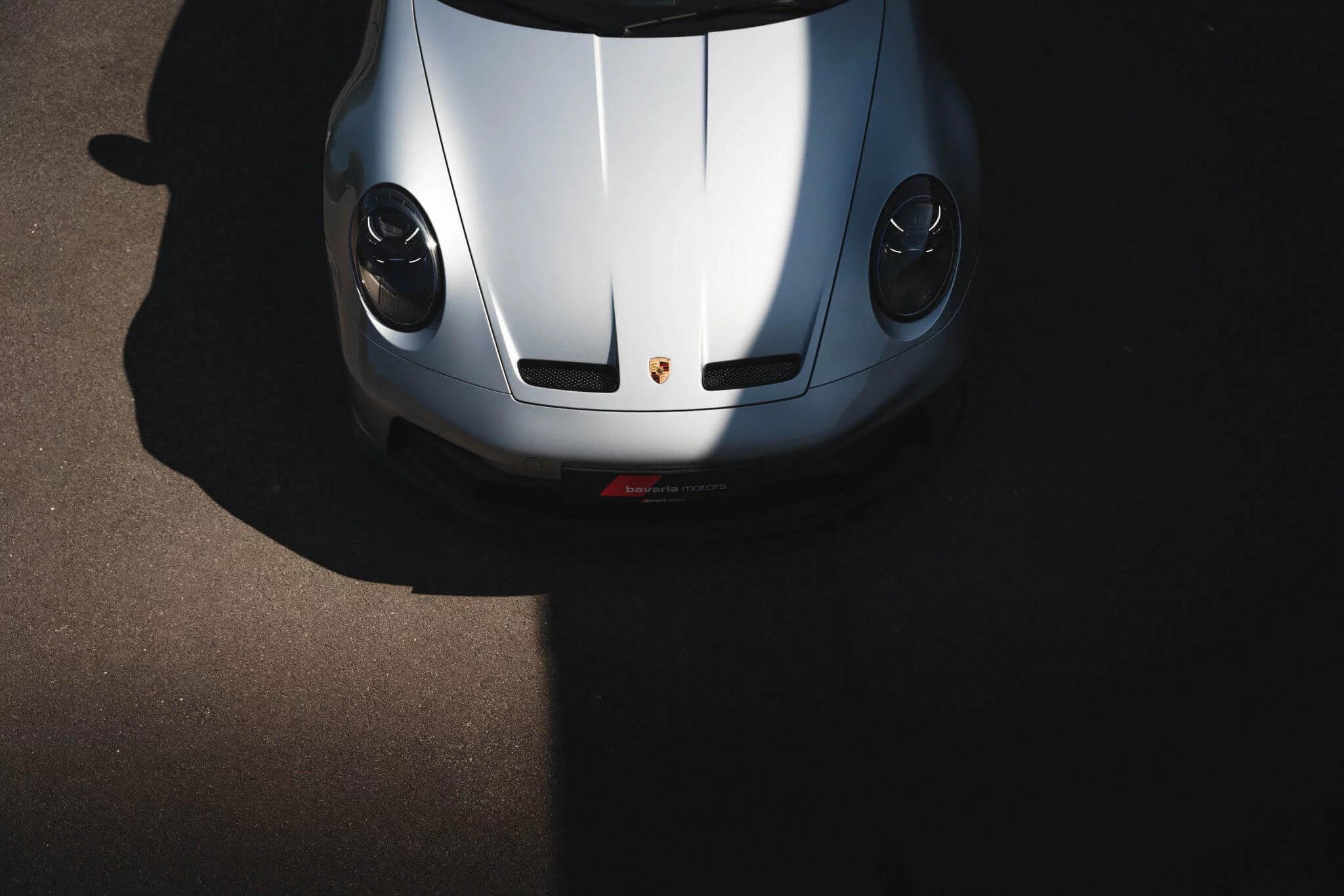 Dolomite Silver Metallic Porsche 911 GT3
