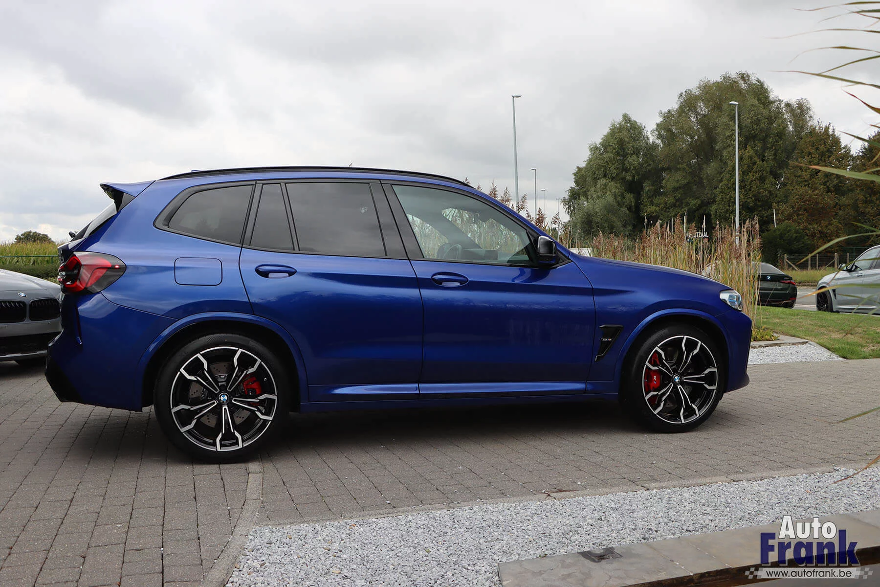 Marina Bay Blue BMW X3
