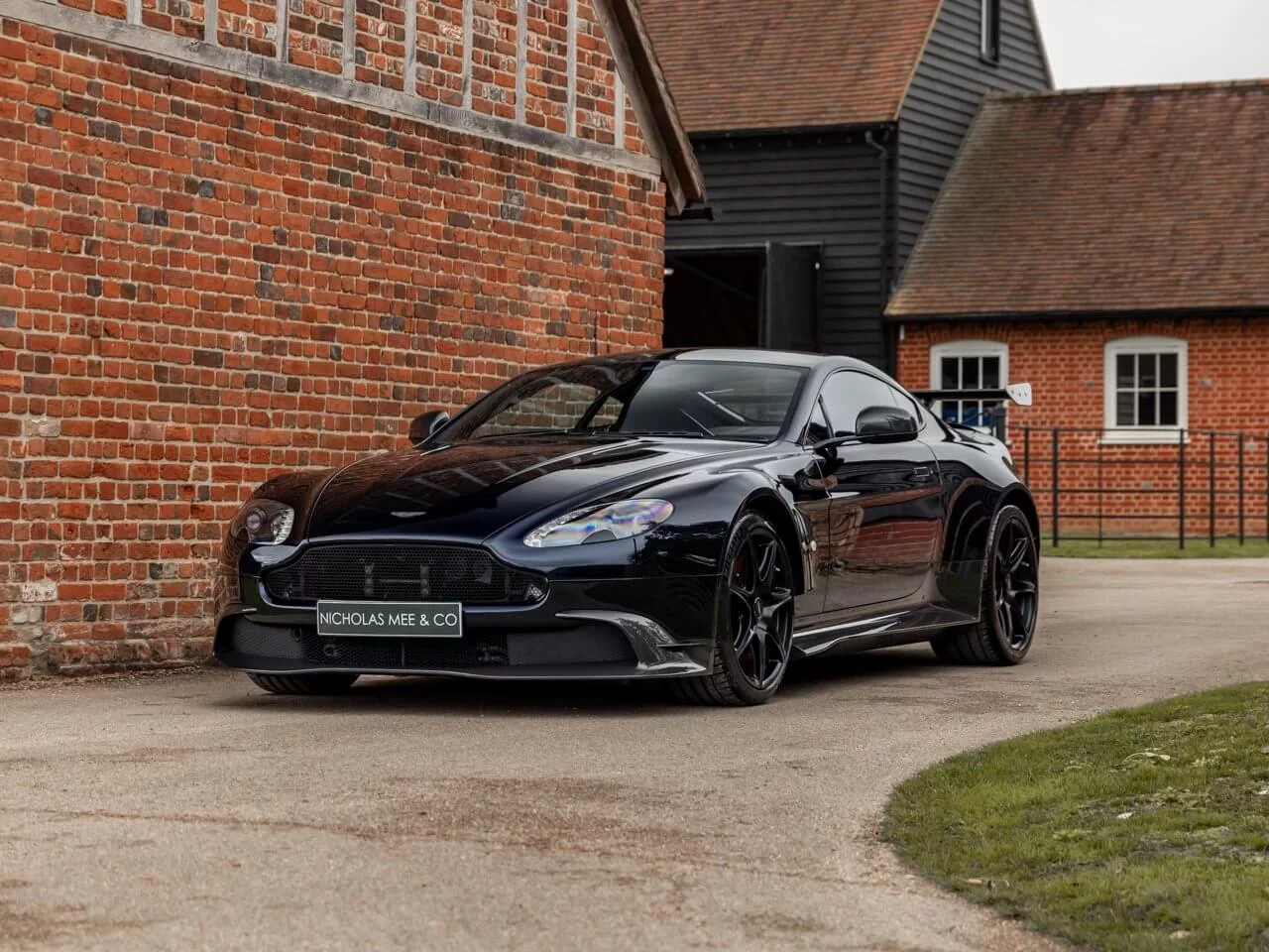Ultramarine Black Aston Martin Vantage