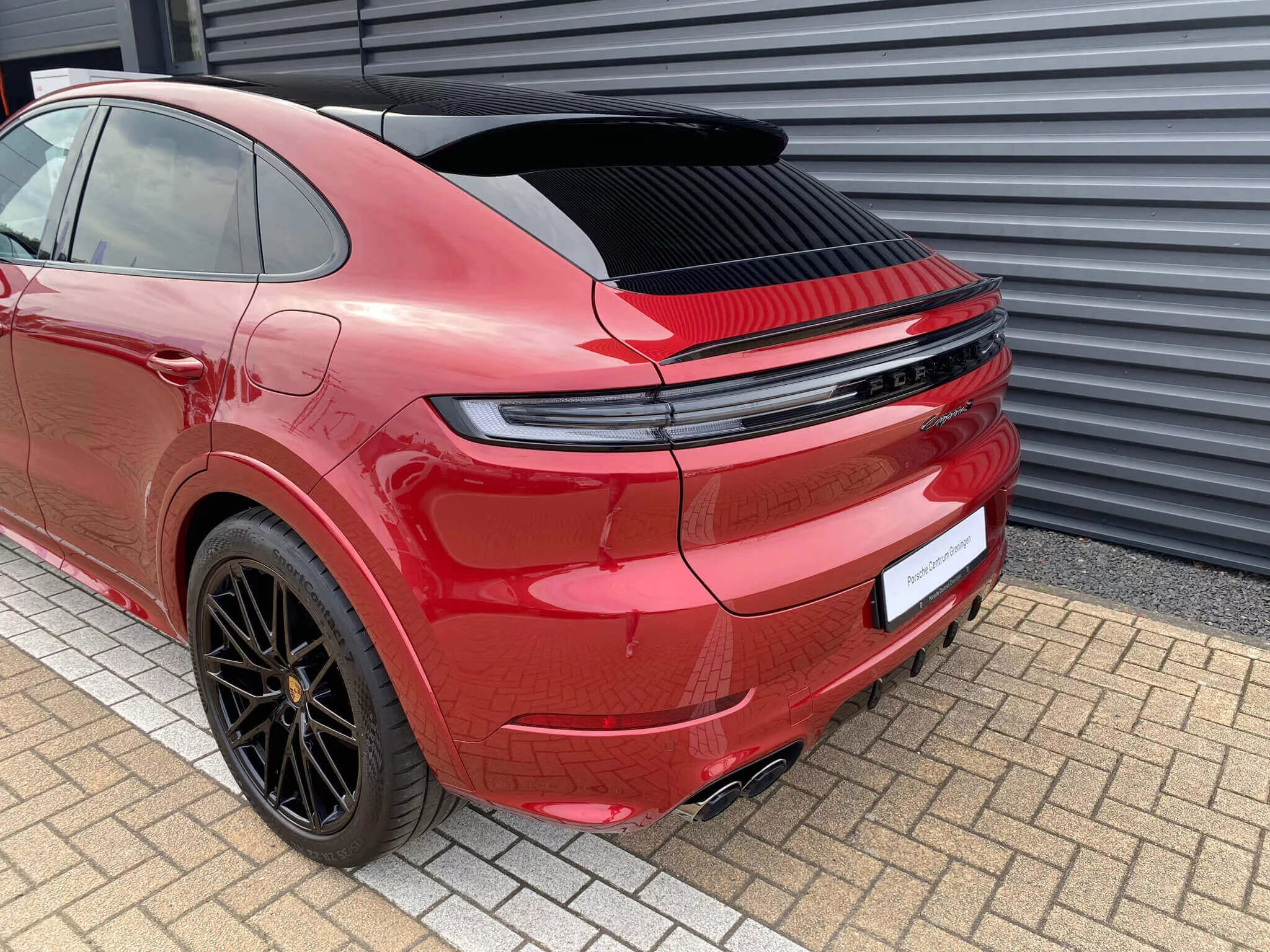 Ruby Red Metallic Porsche Cayenne