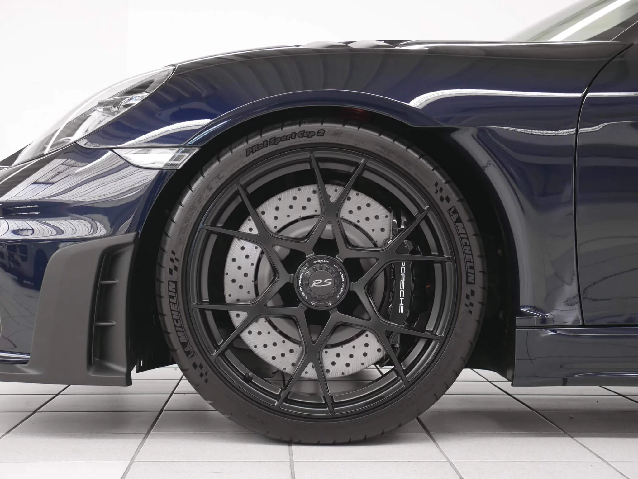 Night Blue Metallic Porsche 718 Spyder RS