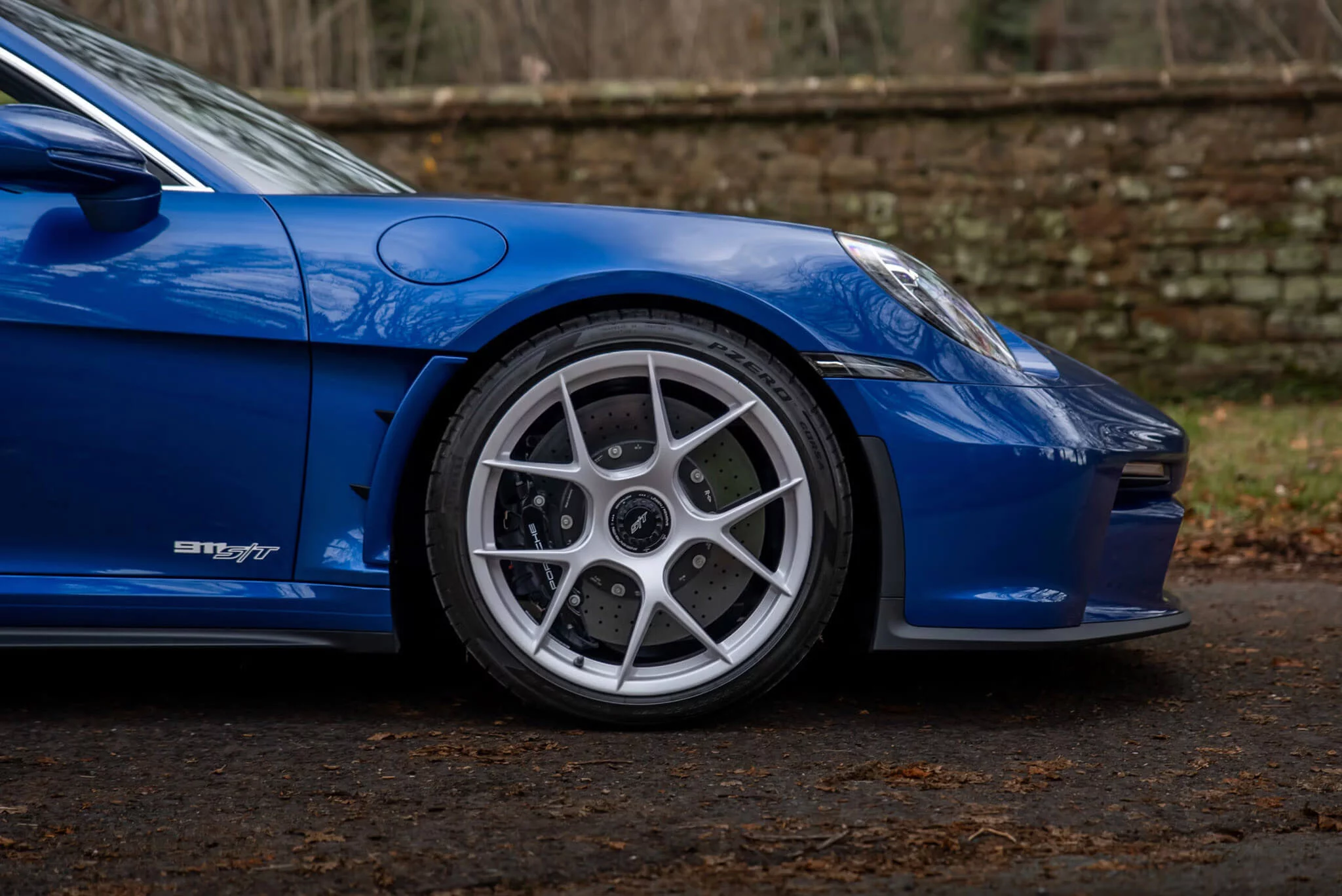Cobalt Blue Metallic Porsche 911 S/T