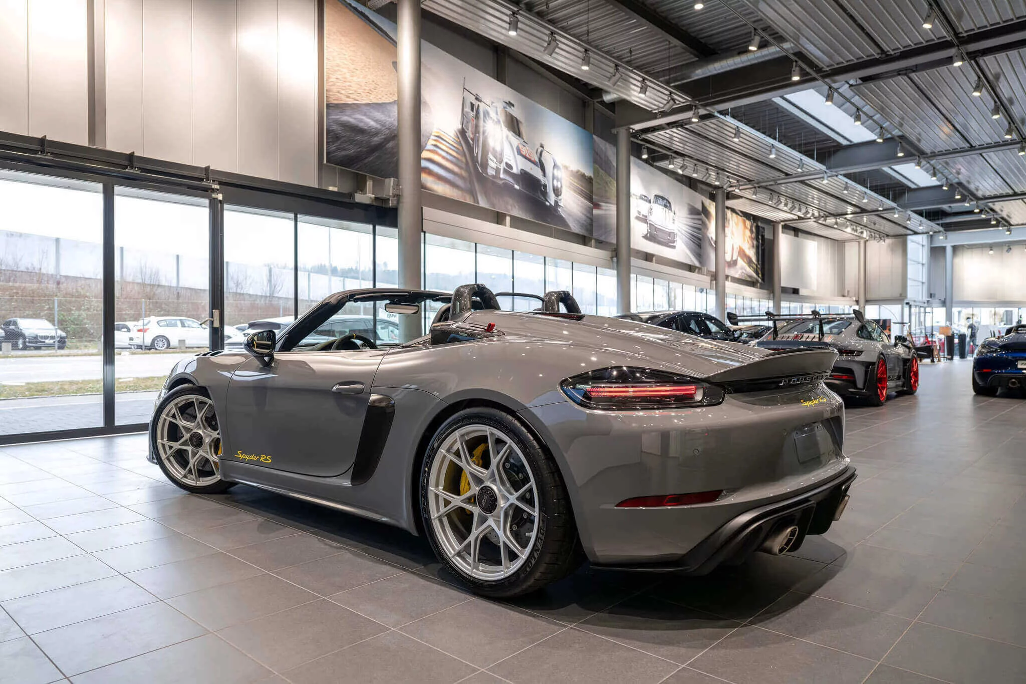 China Grey Porsche 718 Spyder RS