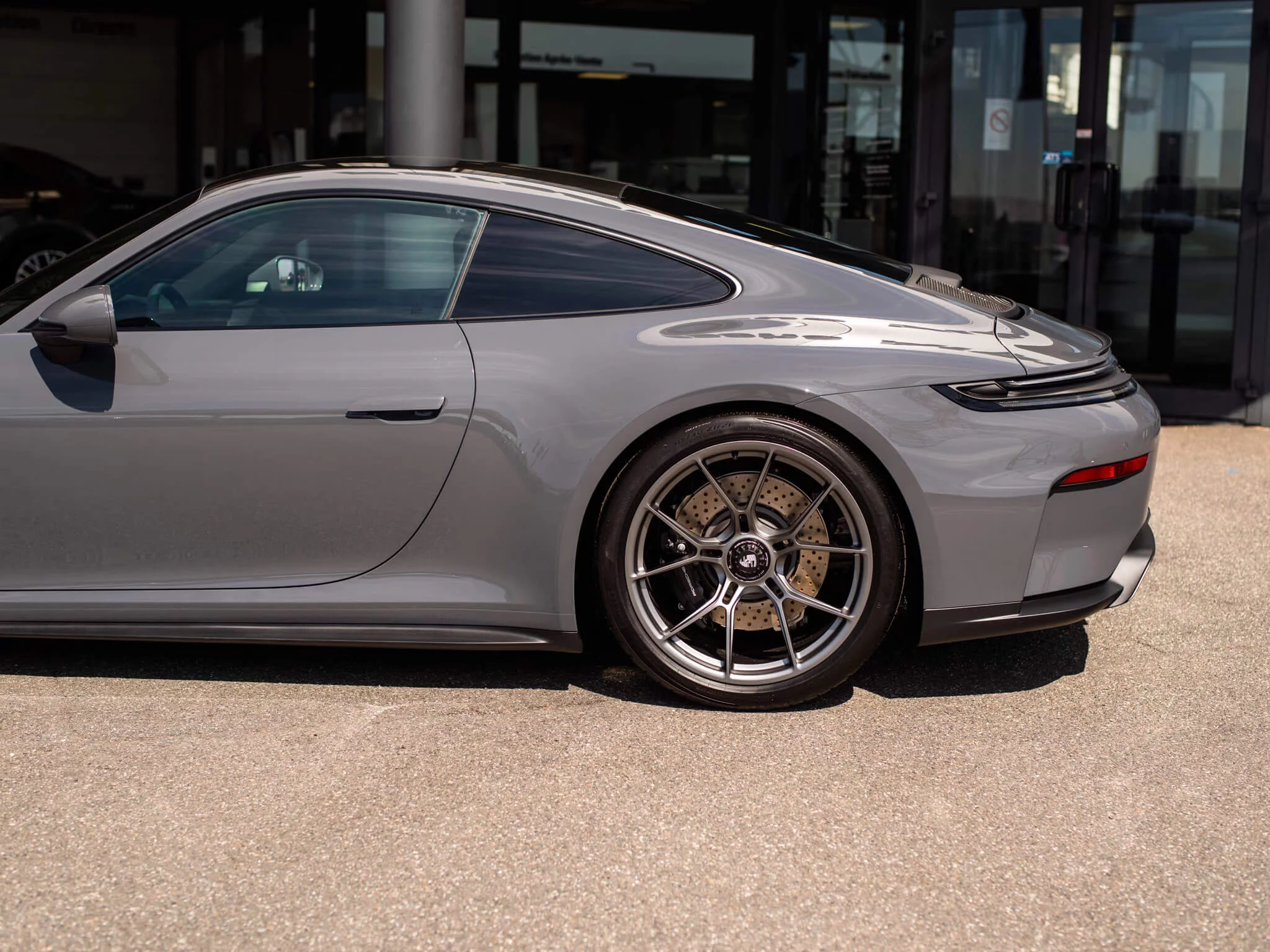 Slate Grey Neo Porsche 911 GT3