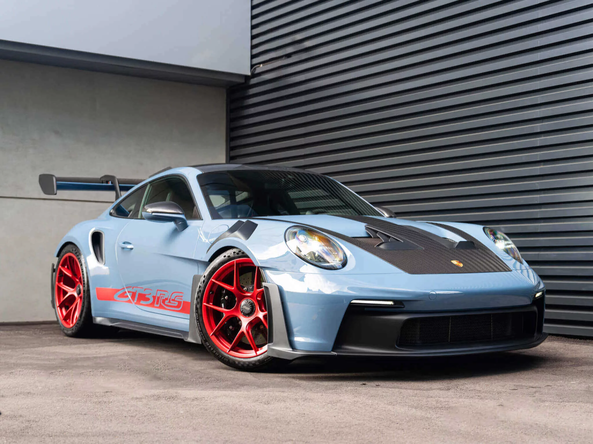 Etna Blue Porsche 911 GT3 RS