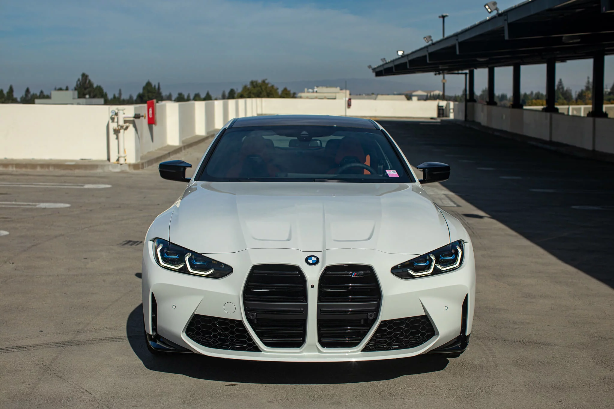 Alpine White III BMW M4