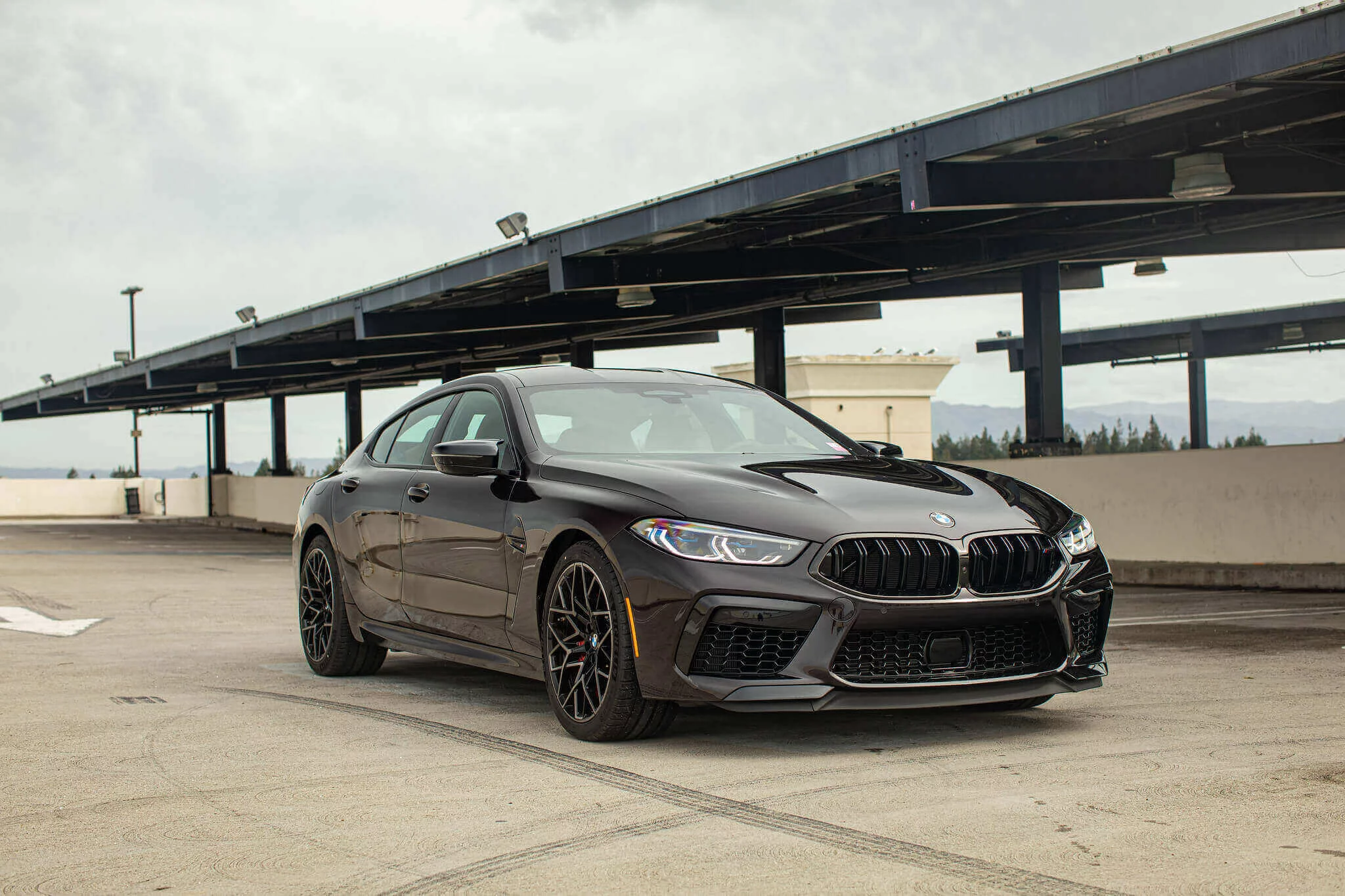 Nero Fuoco BMW M8