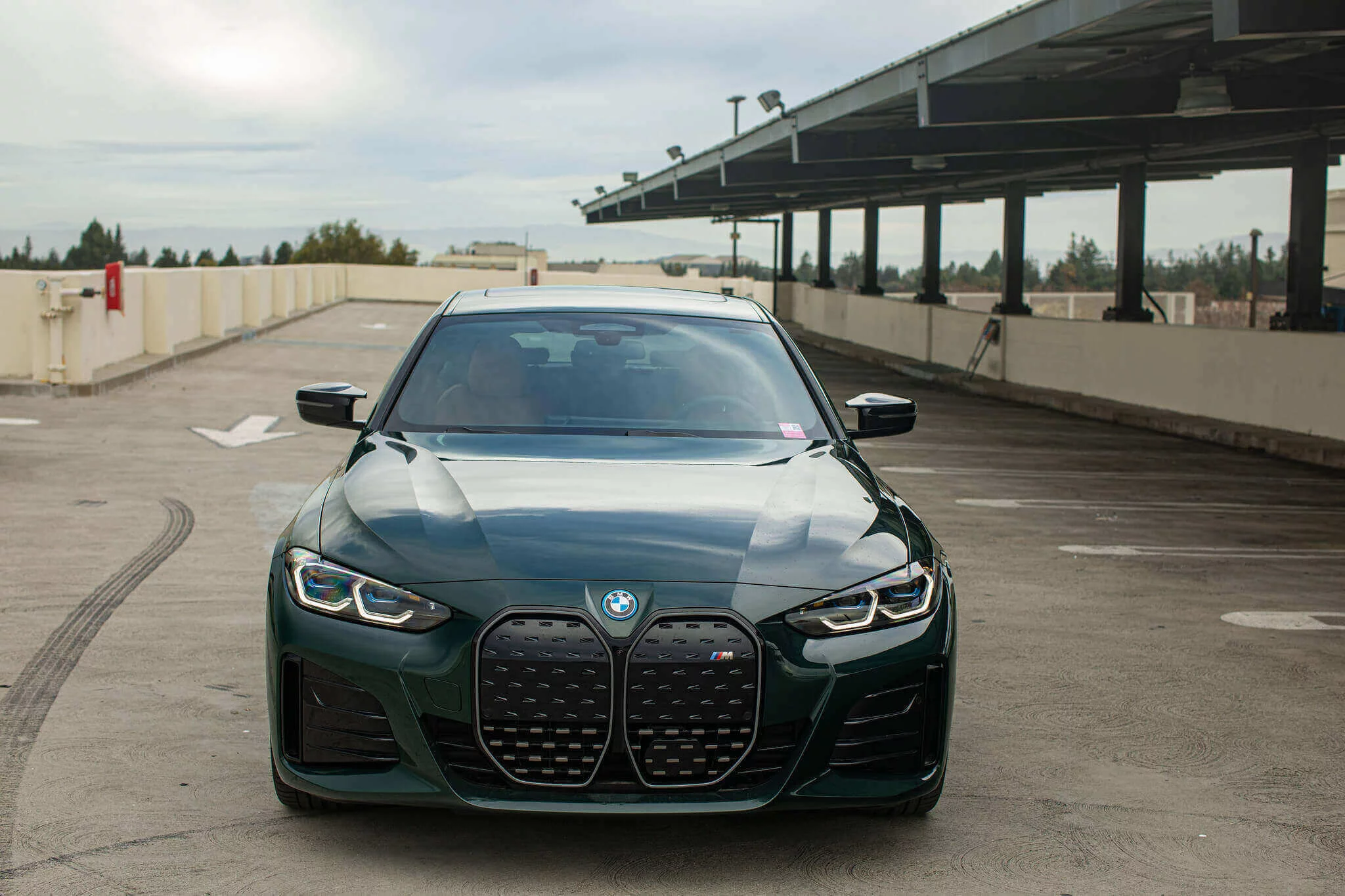 Goodwood Green BMW i4