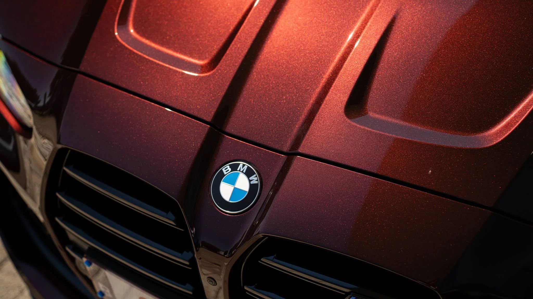 Madeira Red BMW M4