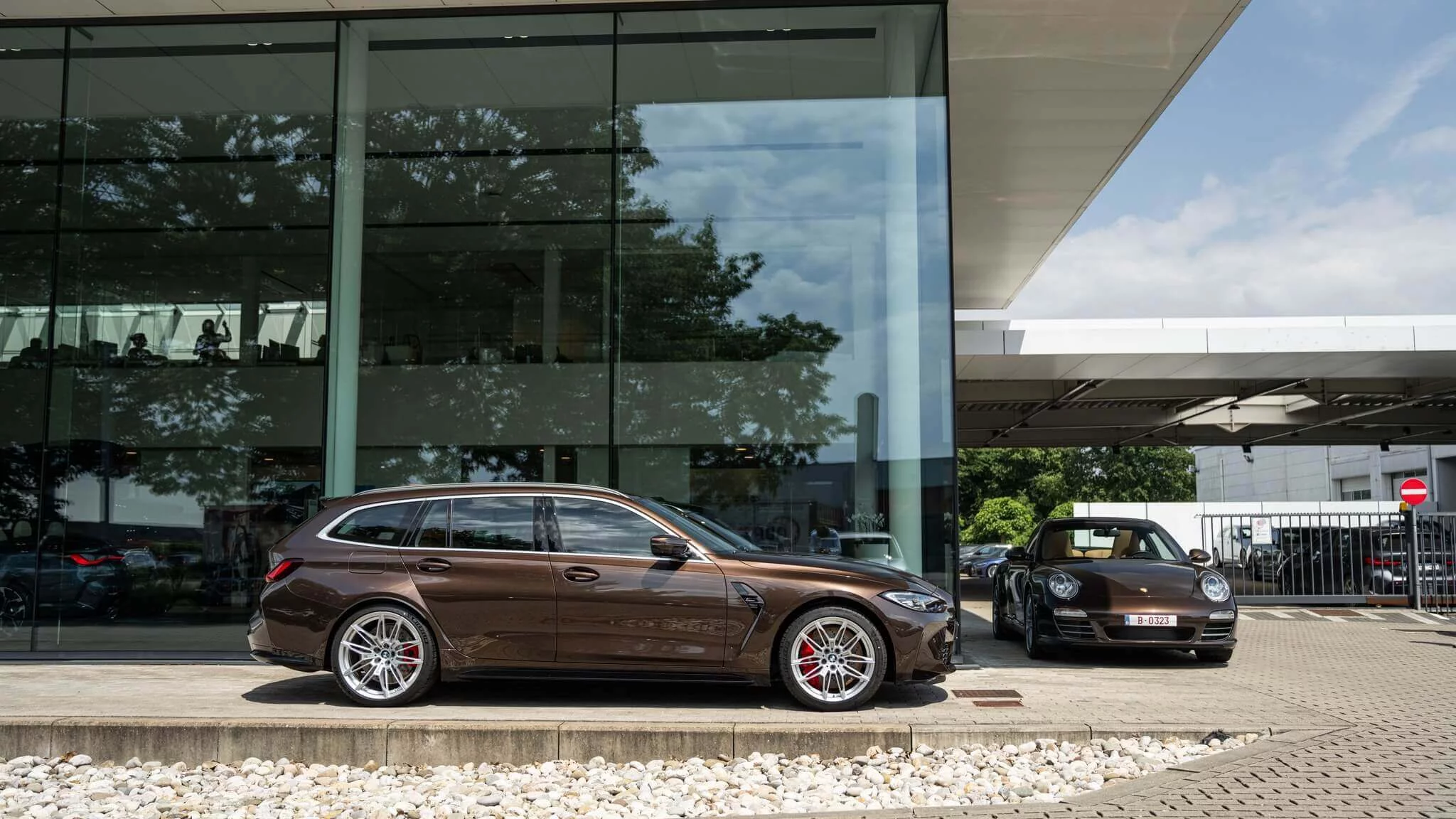Macadamia Metallic BMW M3
