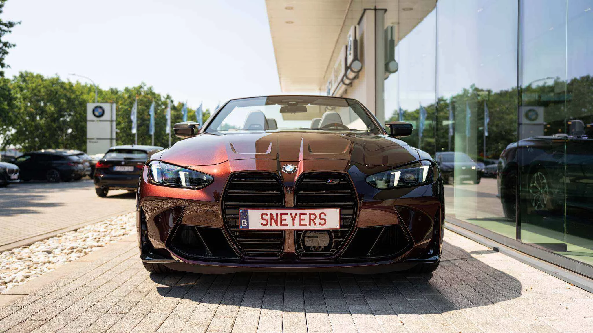 Madeira Red BMW M4