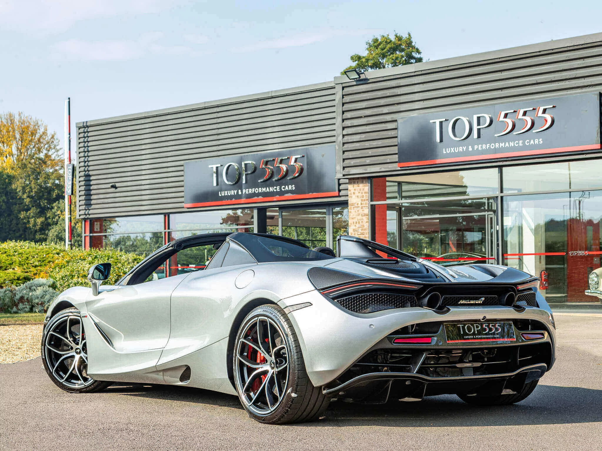 Supernova Silver McLaren 720S