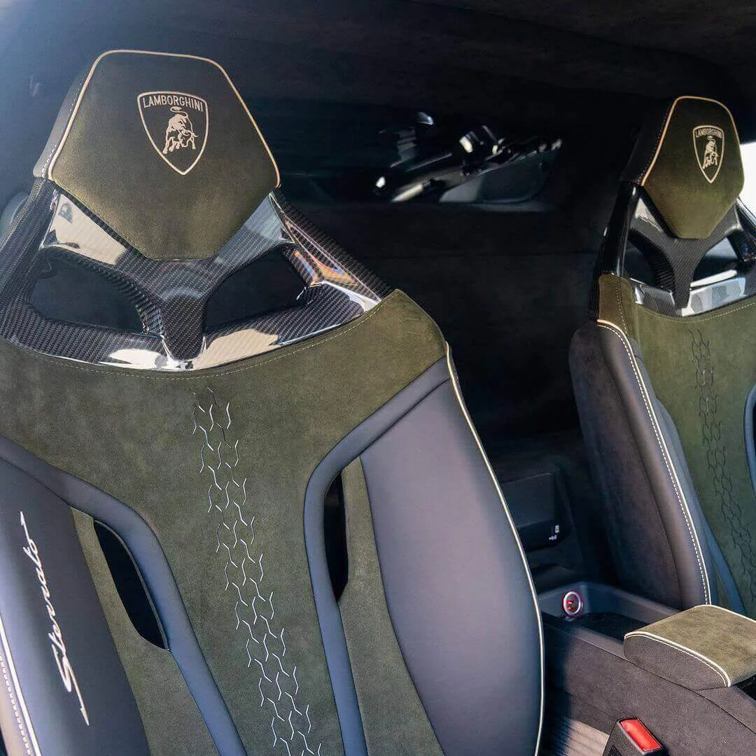 Sabbia Desertum Matt Lamborghini Huracán