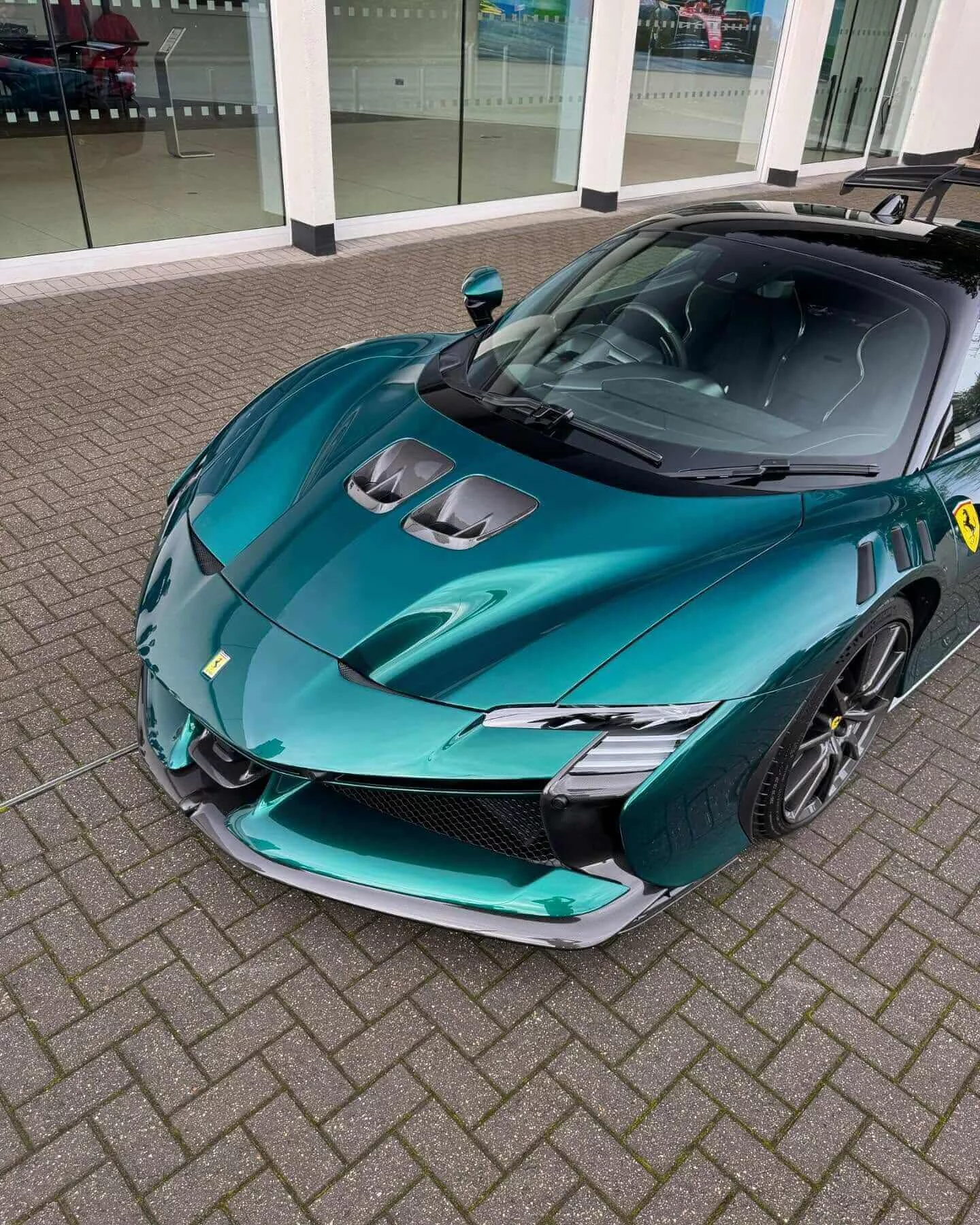 Verde GB23 Ferrari SF90