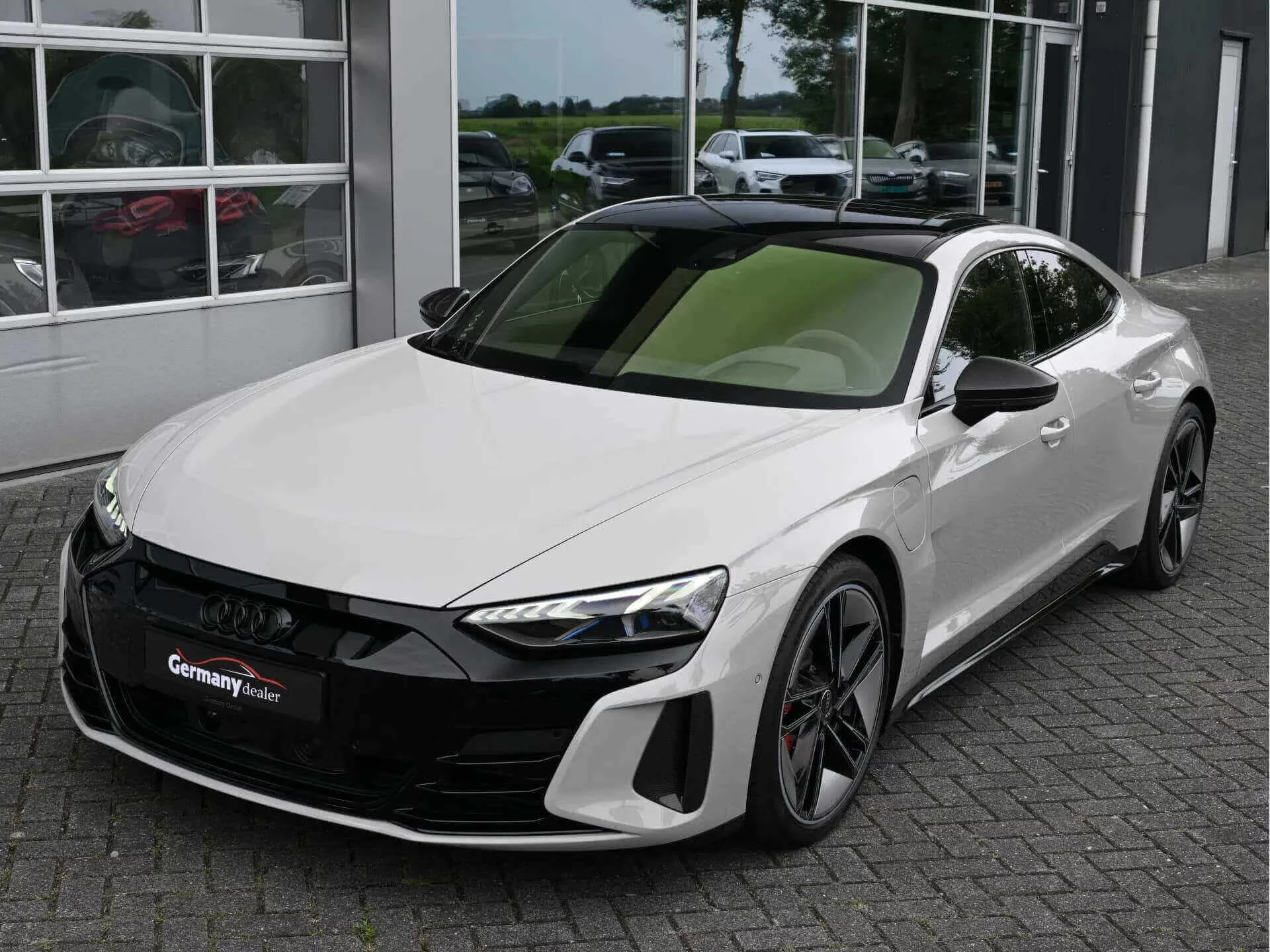 Crayon Audi RS e-tron GT
