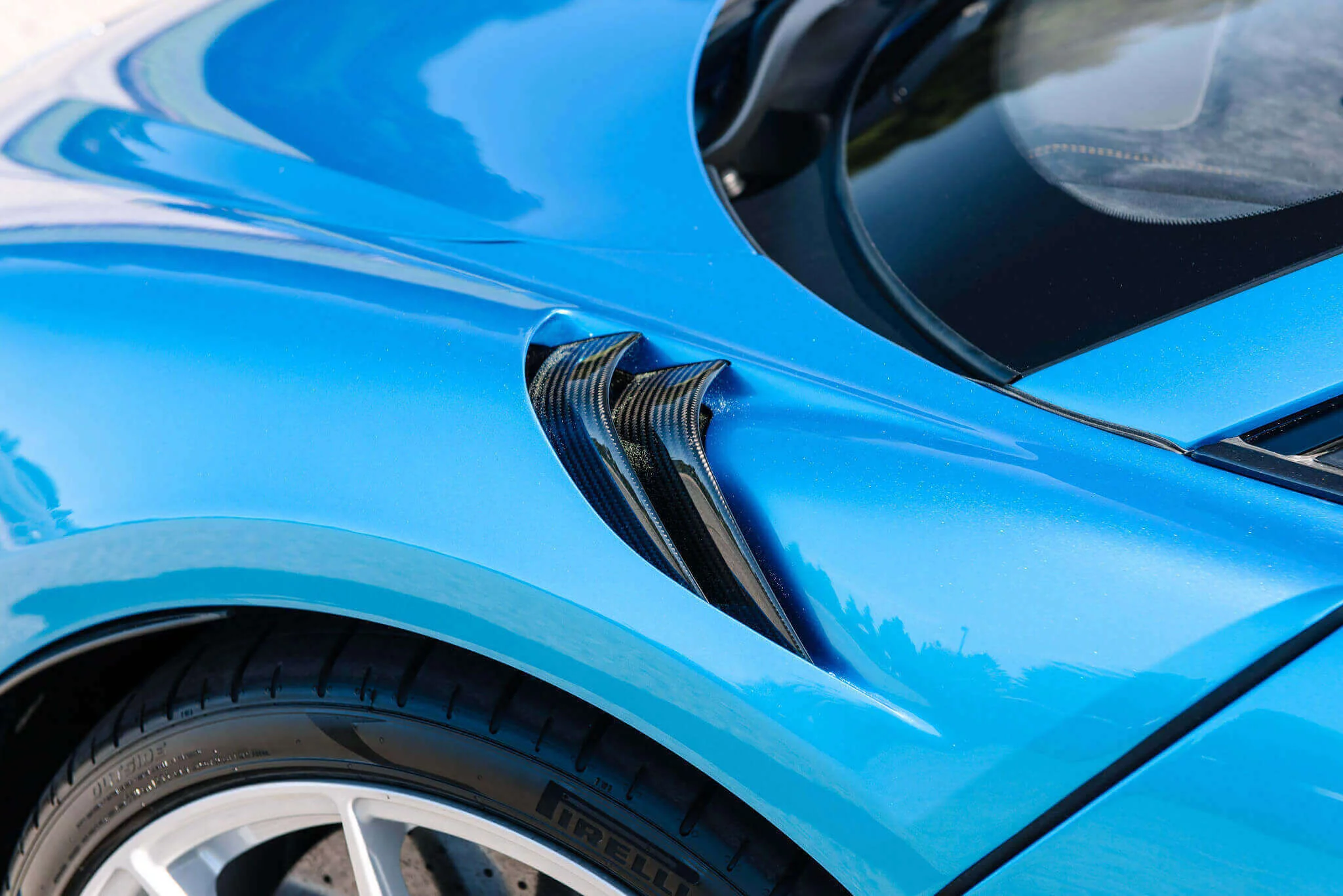Ludus Blue McLaren 600LT