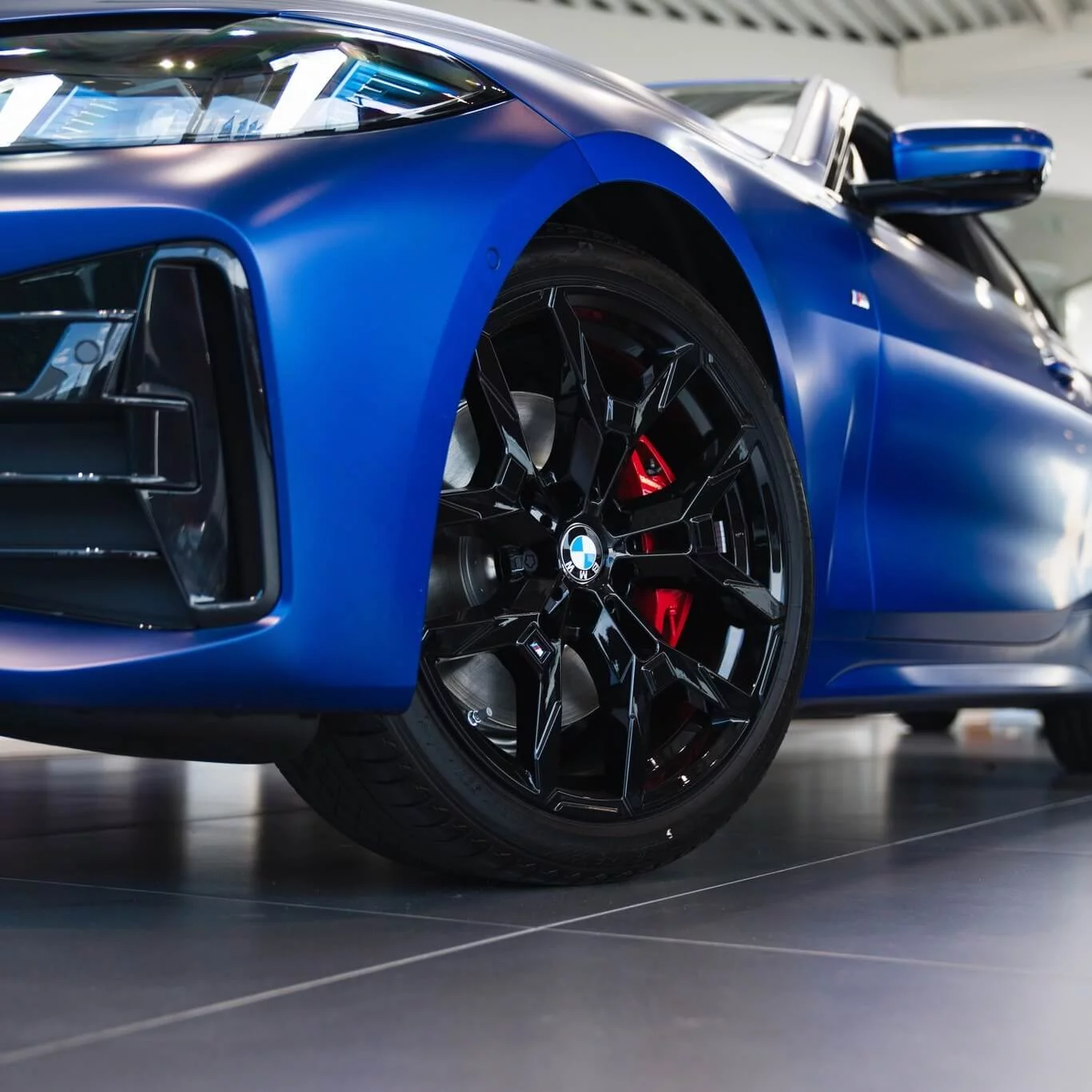 Frozen Marina Bay Blue BMW 4 Series