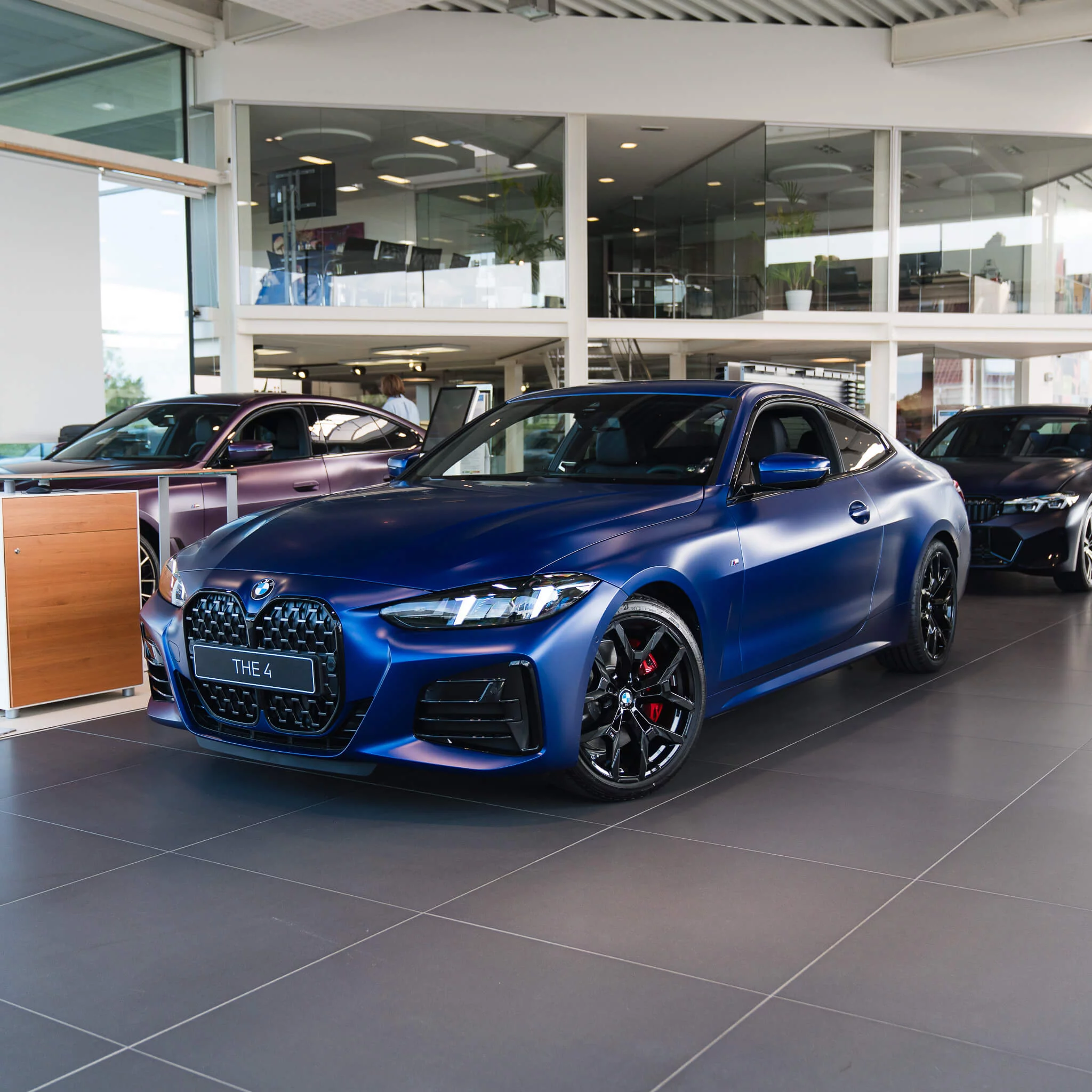 Frozen Marina Bay Blue BMW 4 Series