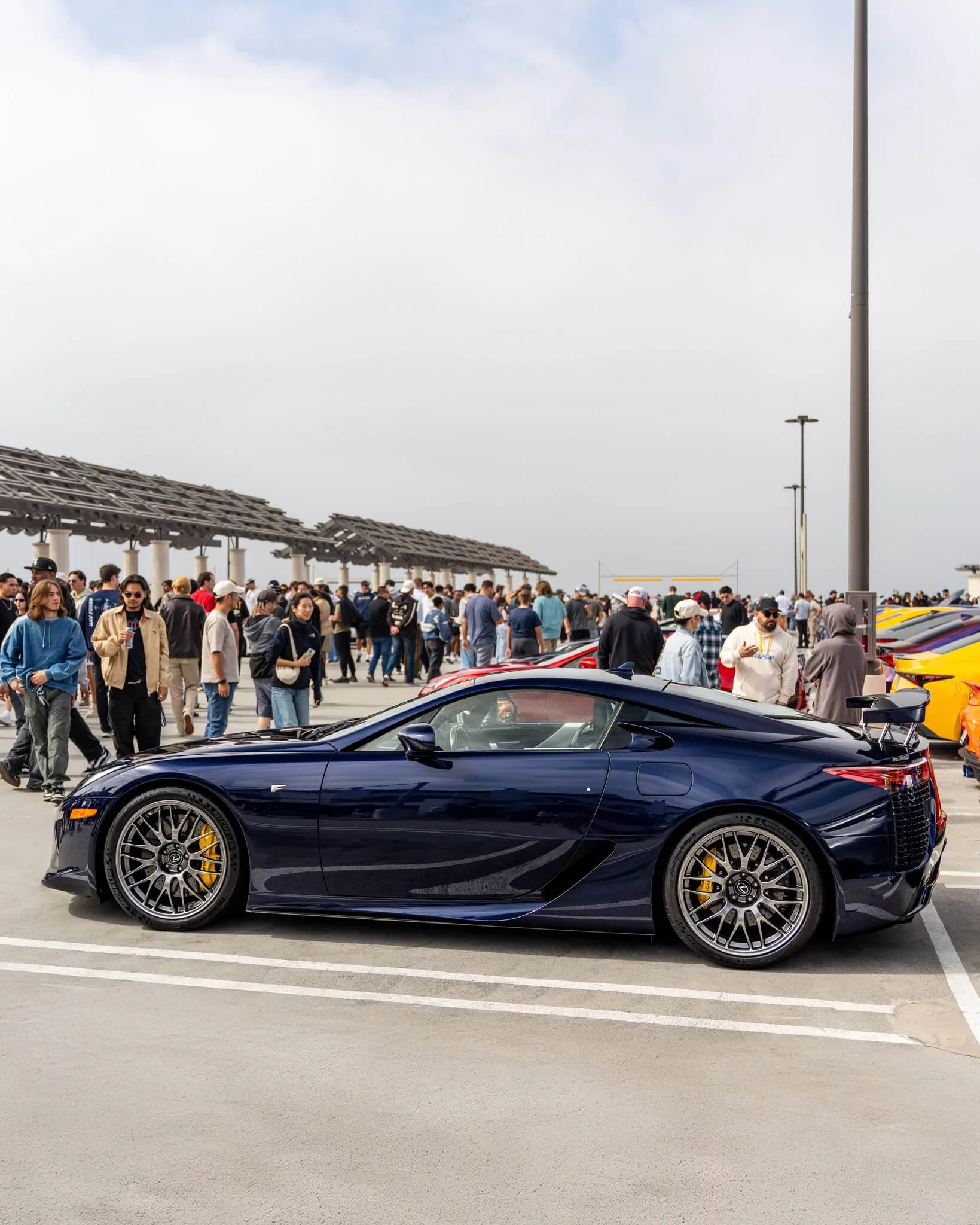 Lapis Lazuli Lexus LFA