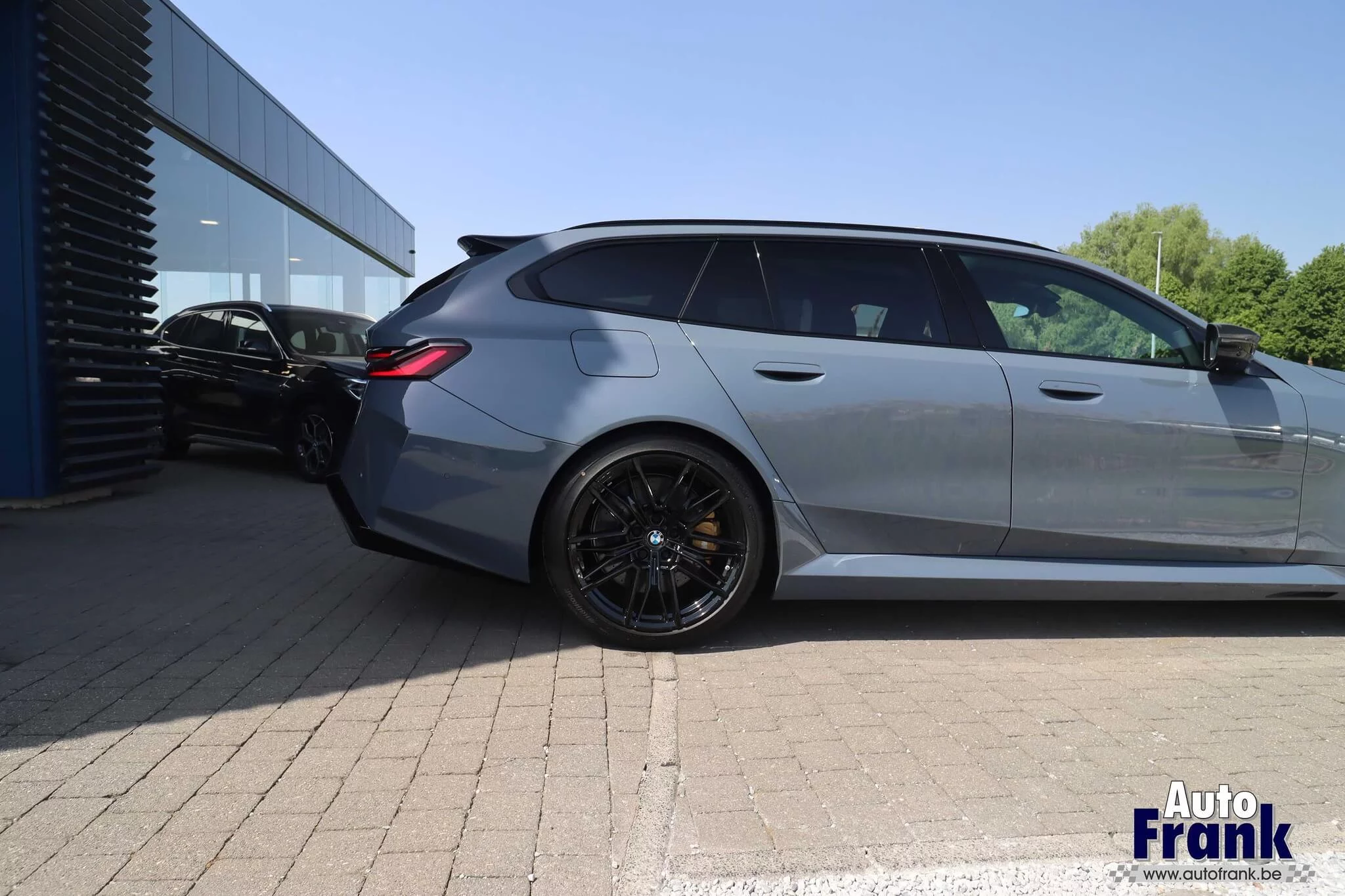 Storm Bay BMW M5