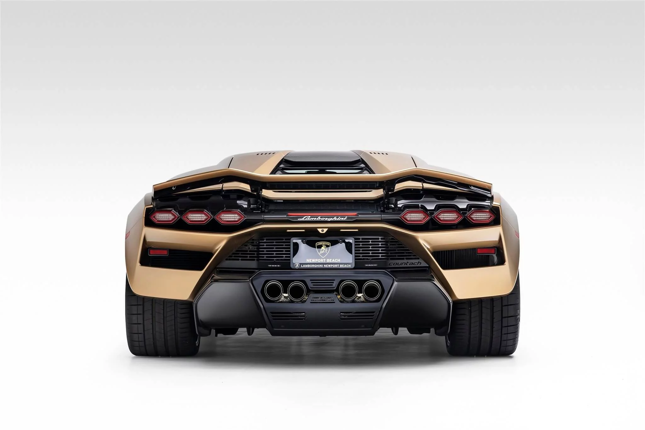 Bronzo Zante Lamborghini Countach LPI 800-4