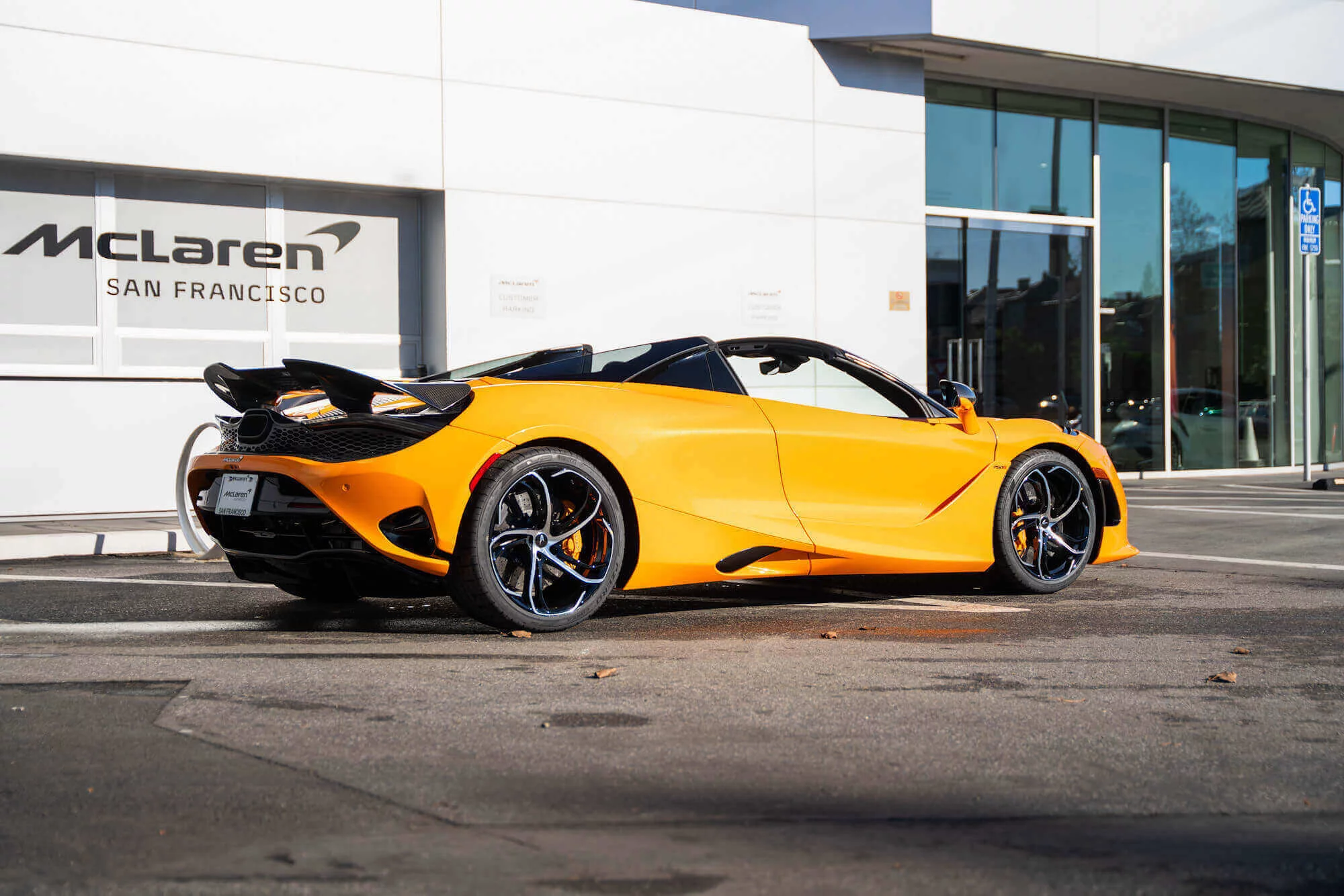 Papaya Spark McLaren 750S
