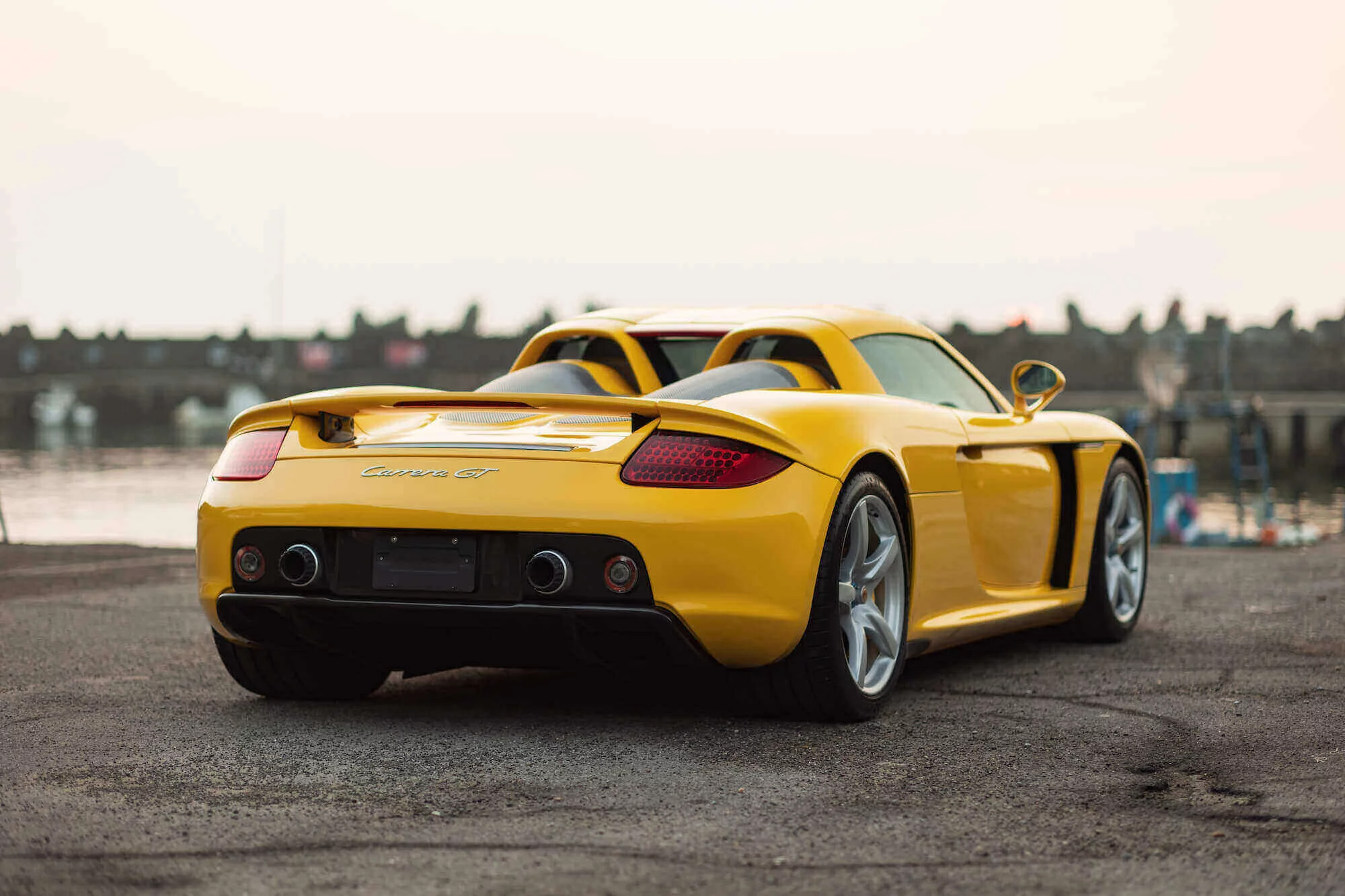 Fayence Yellow Porsche Carrera GT