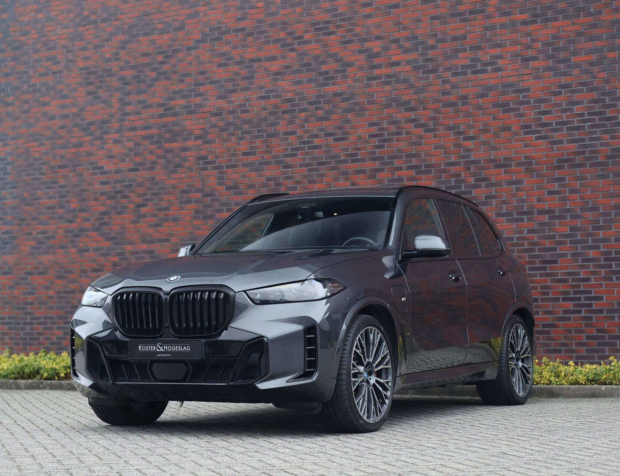 Gunmetal II BMW X5