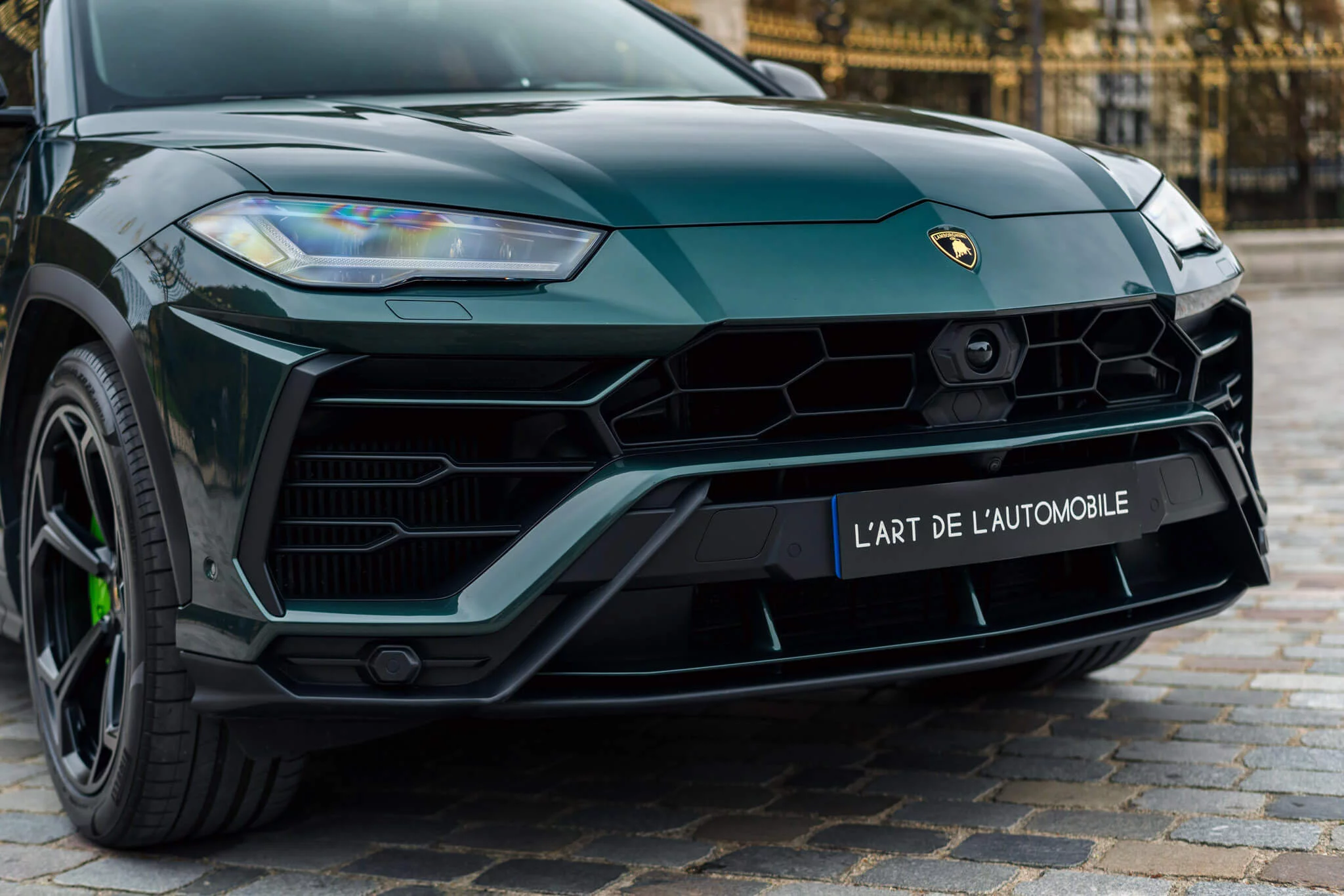 Verde Lares Lamborghini Urus