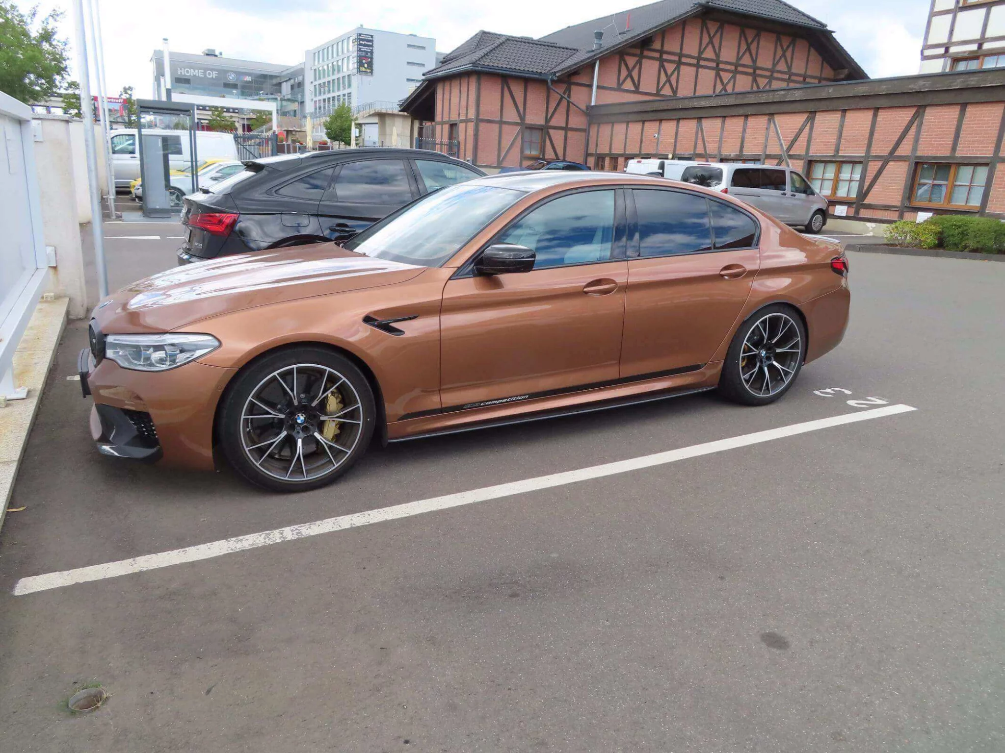 Zanzibar II BMW M5