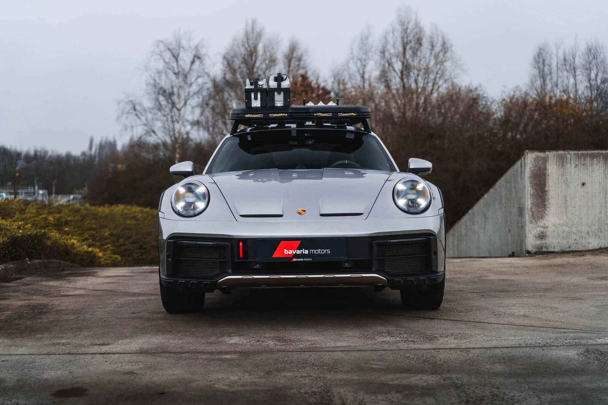 GT Silver Metallic Porsche 911 Dakar