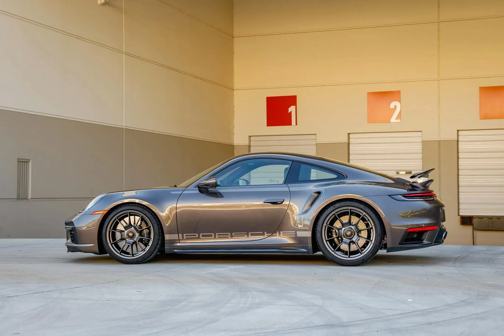 Anthracite Brown Metallic Porsche 911 Turbo