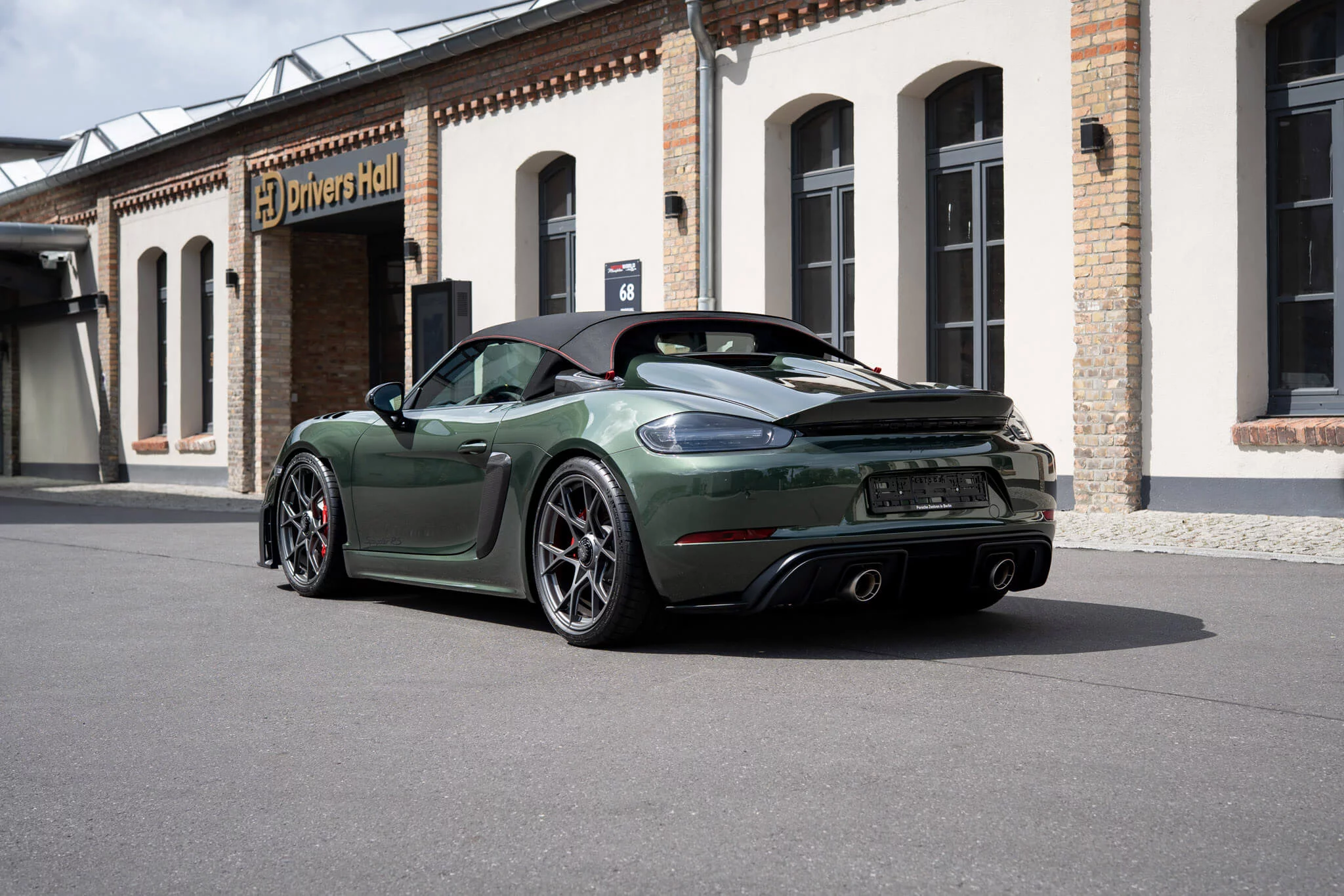 Oak Green Metallic Porsche 718 Spyder RS