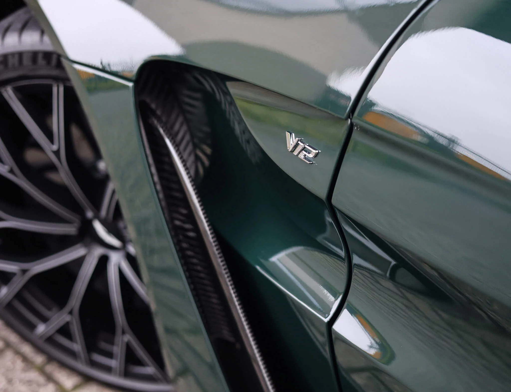 AM Heritage Racing Green Aston Martin V12 Vantage