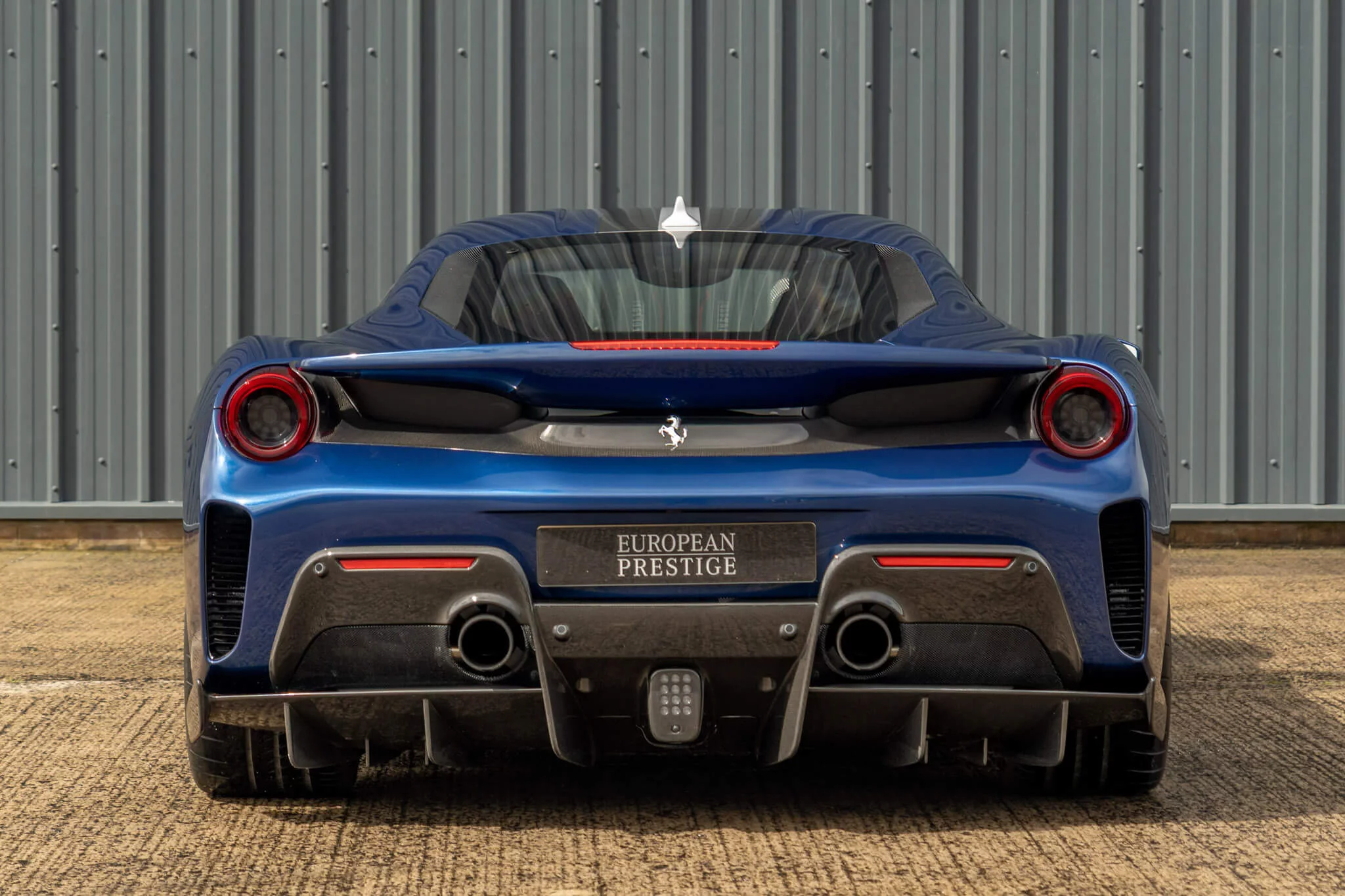 Blu Tour de France 70 Ferrari 488