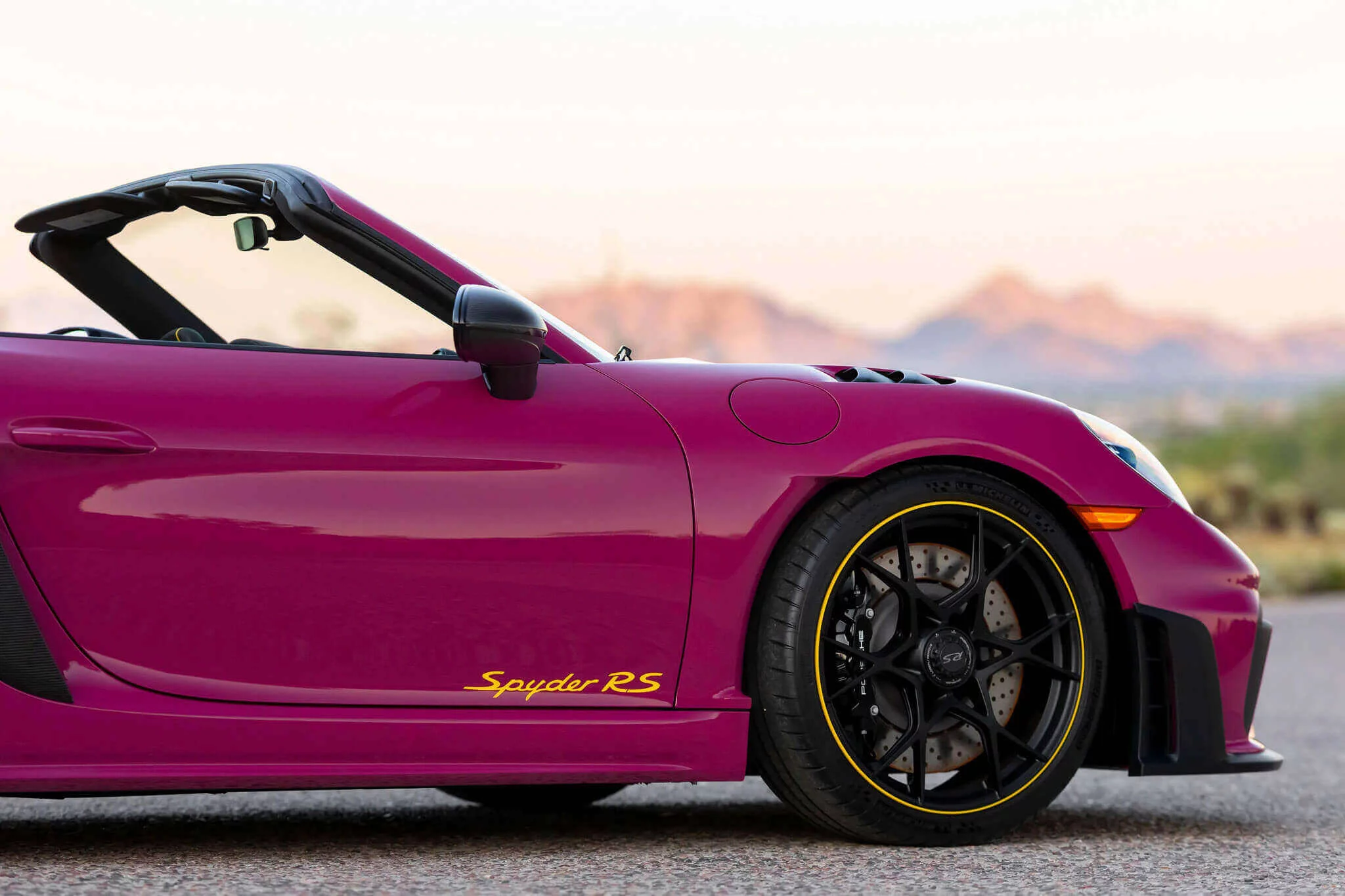 Ruby Star Neo Porsche 718 Spyder RS