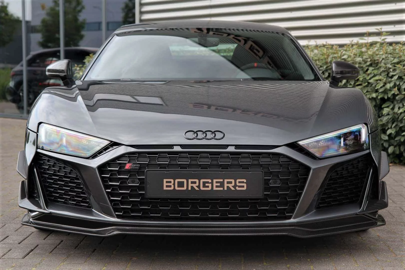 Daytona Grey Audi R8
