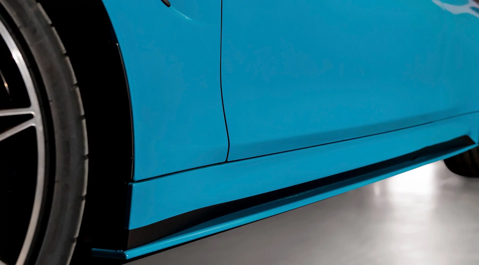 Miami Blue BMW M4
