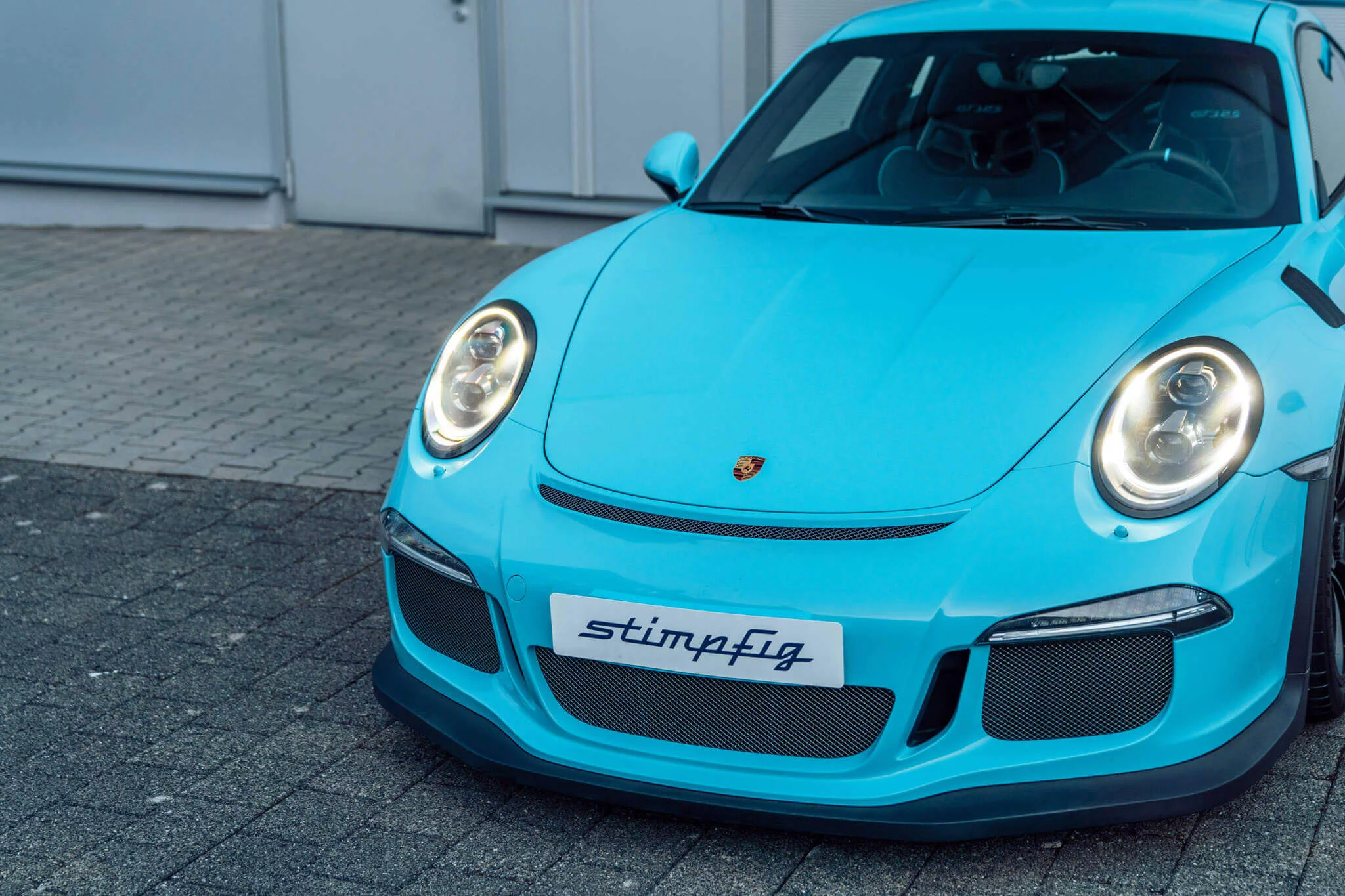 Olympic Blue Porsche 911 GT3 RS