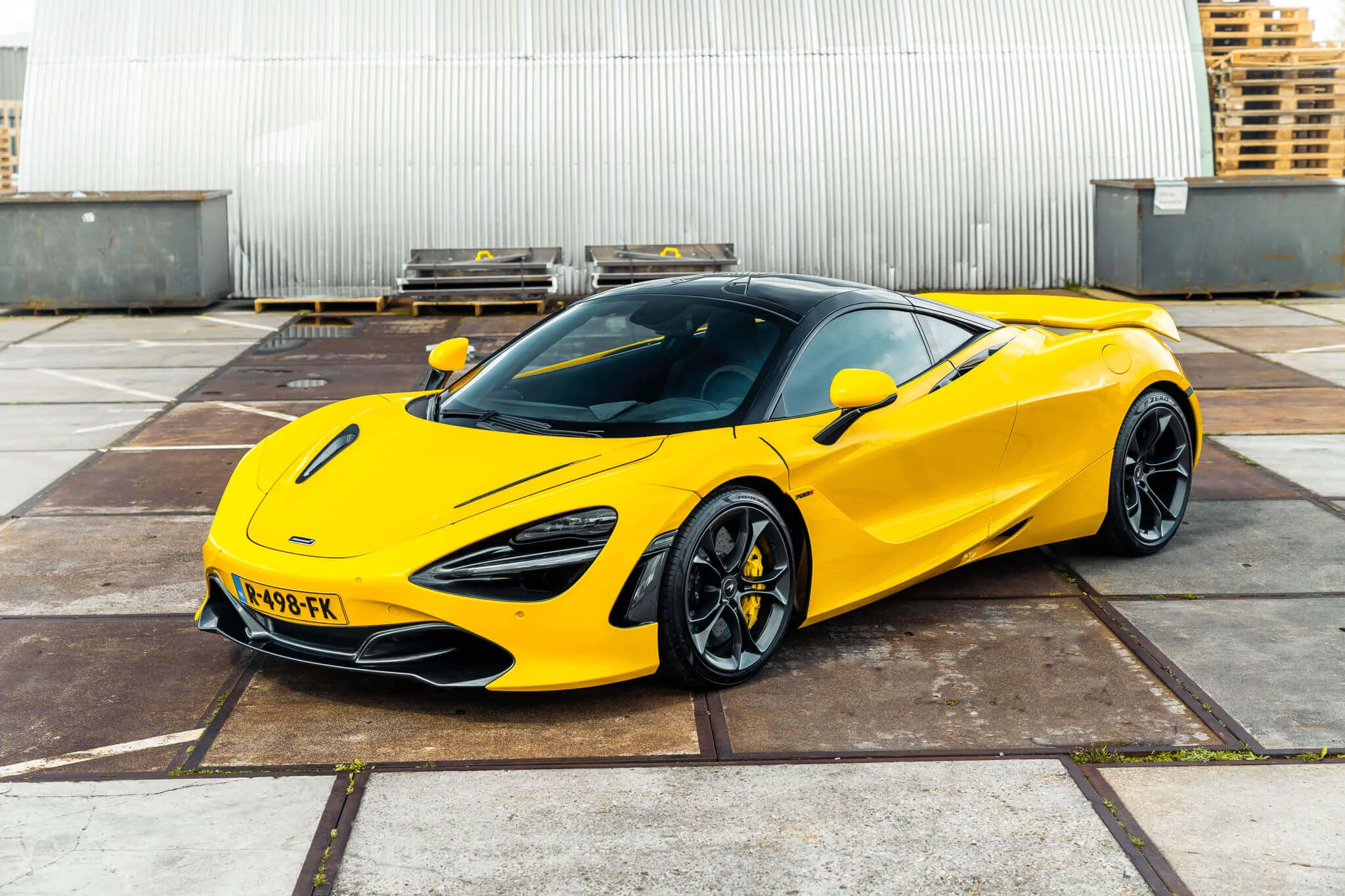 Volcano Yellow McLaren 720S