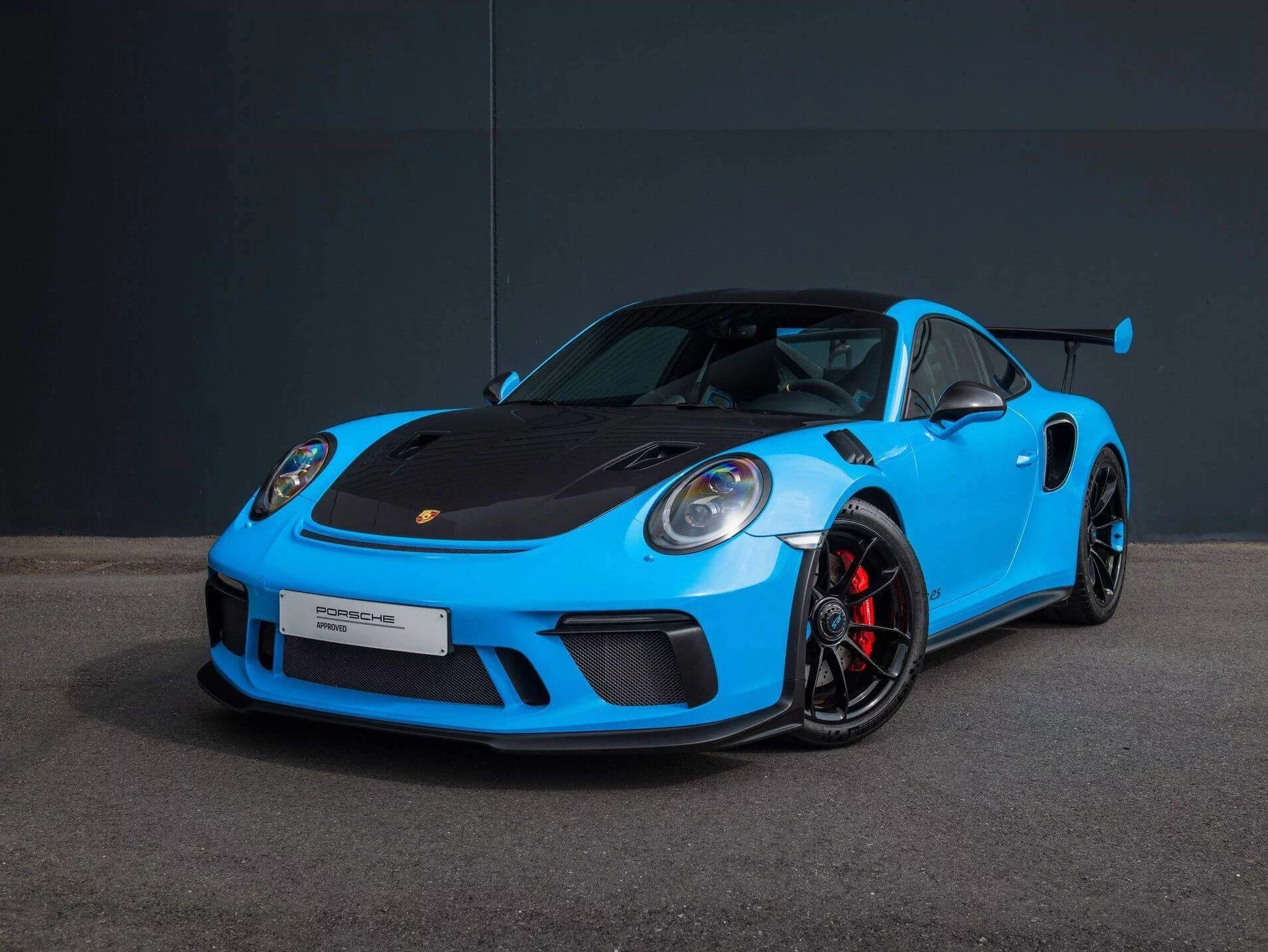 Riviera Blue Porsche 911 GT3 RS